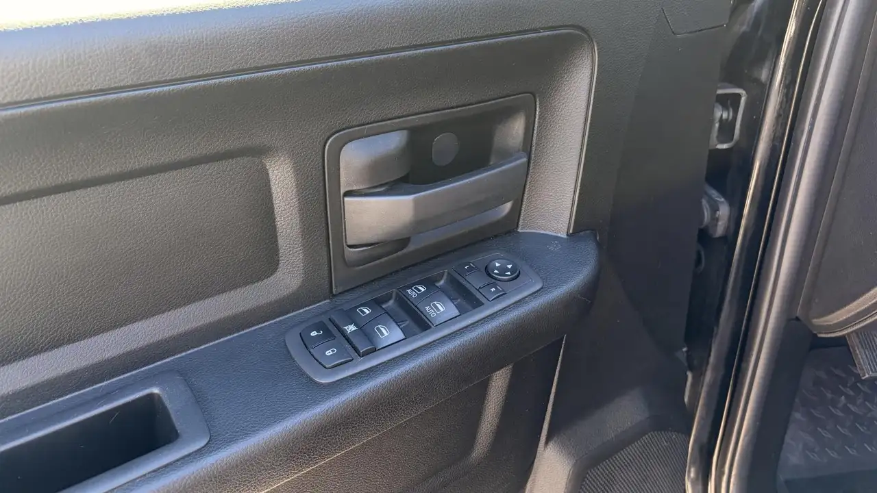 RAM 1500 photo RAM 1500