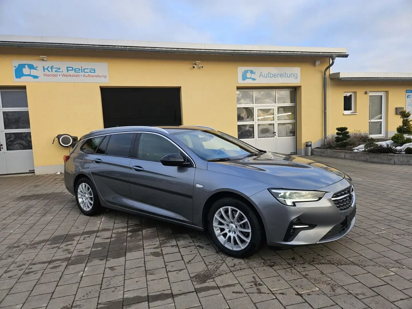 Opel Insignia B Sports Tourer Elegance Gris - 1