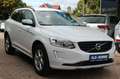 Volvo XC60 Kinetic 2WD *2.HD/RFK/NAV/TEMPO/PDC* Weiß - thumbnail 1