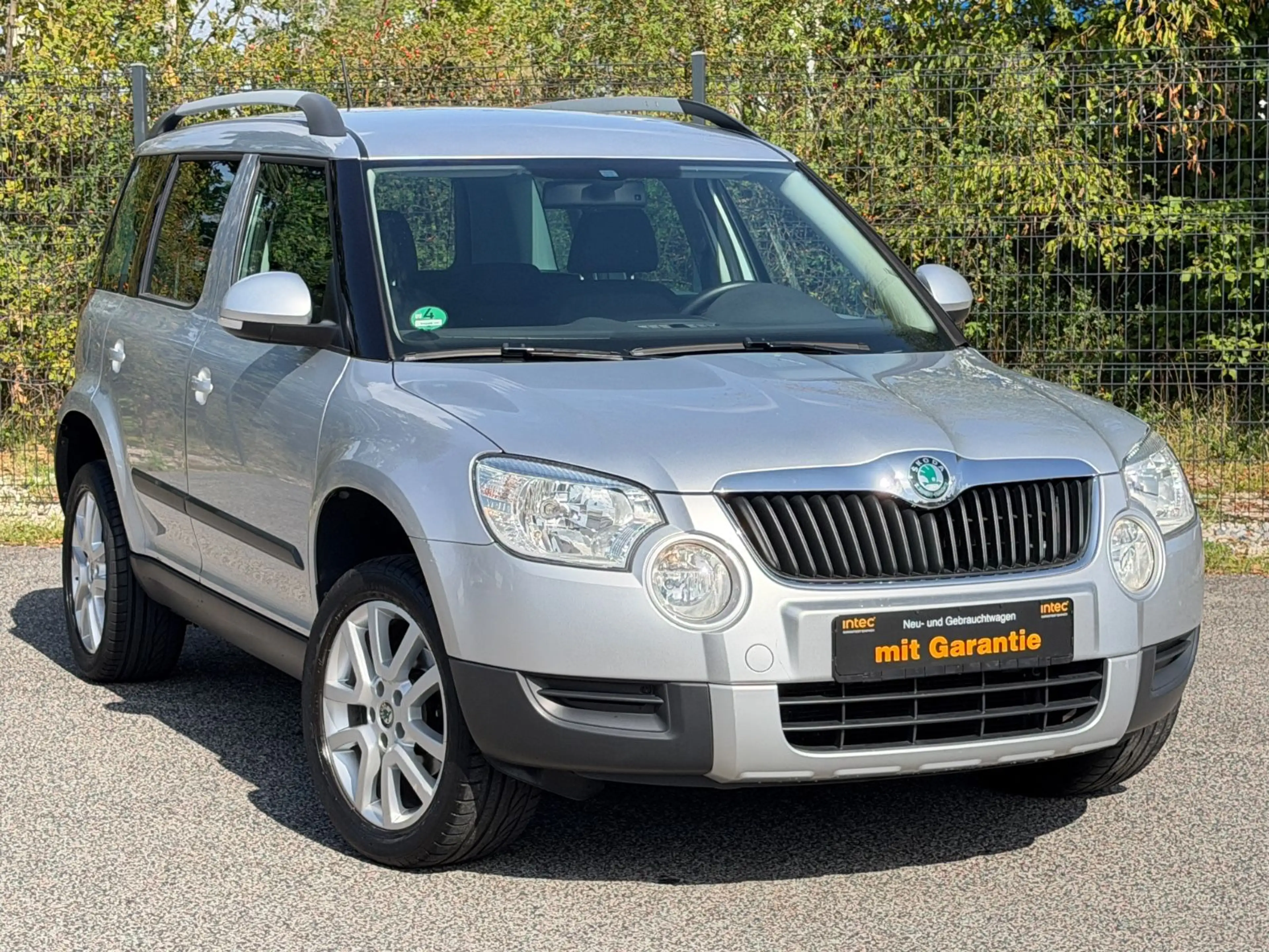 Skoda Yeti Ambition Plus Edition/1-Hand/PDC/SHZ/ — photo 5