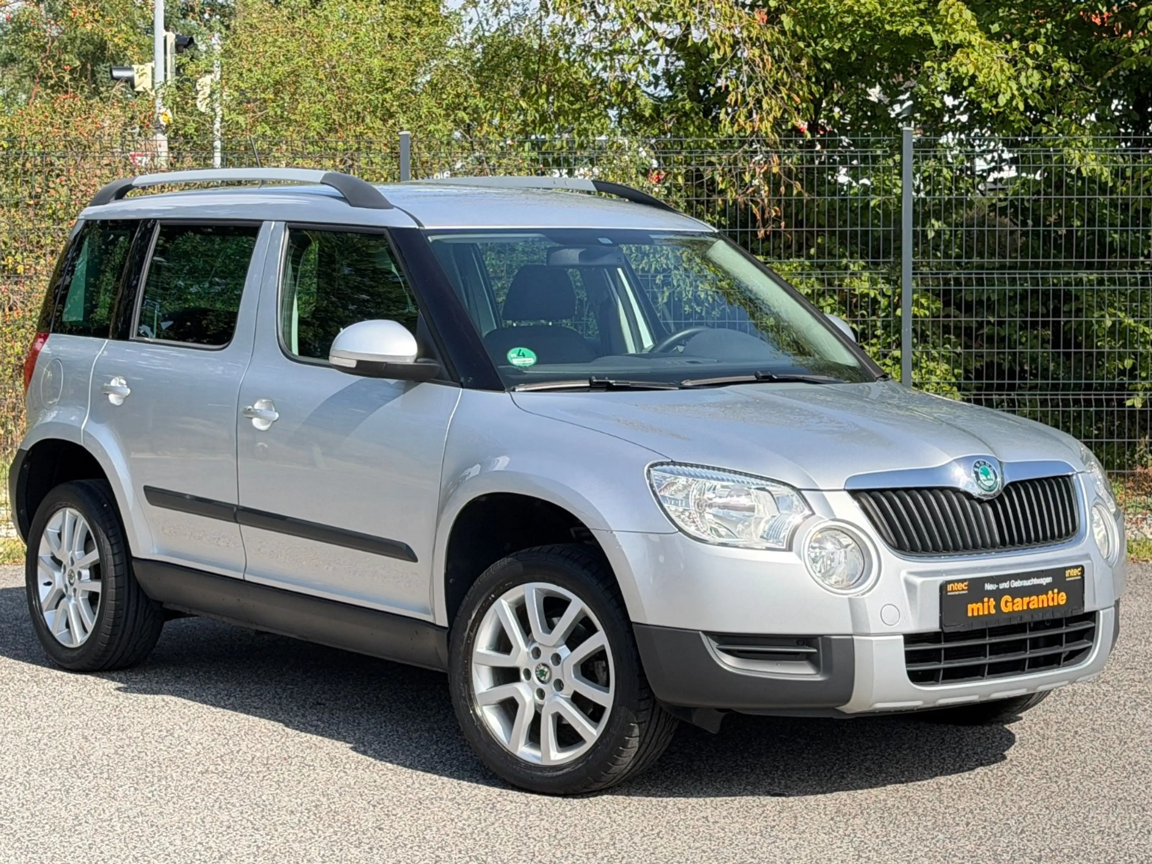 Skoda Yeti Ambition Plus Edition/1-Hand/PDC/SHZ/ — photo 6