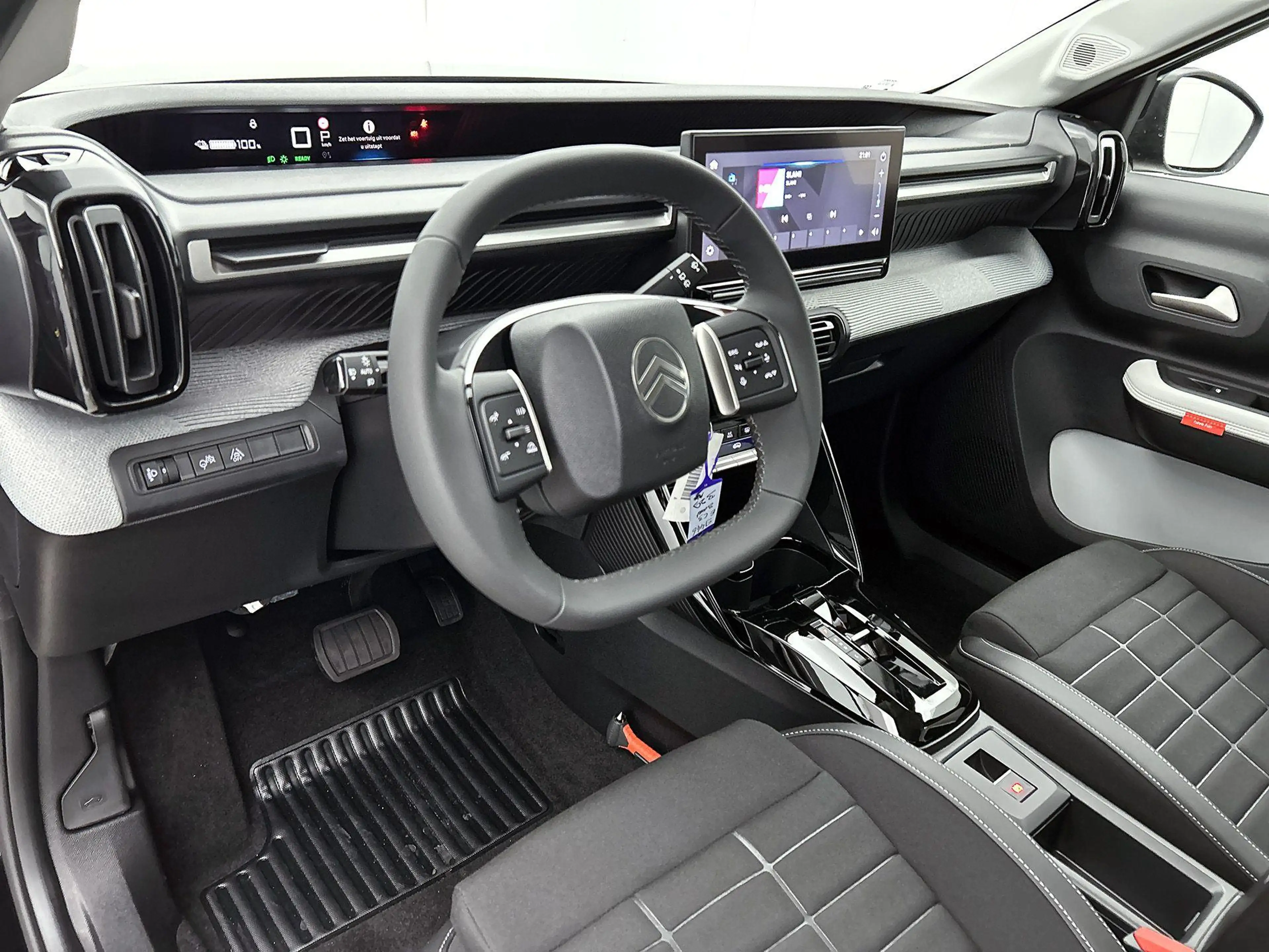 Citroen E-C3 Max 113pk Comfort Range 44 kWh | Navigatie | Achte — photo 10