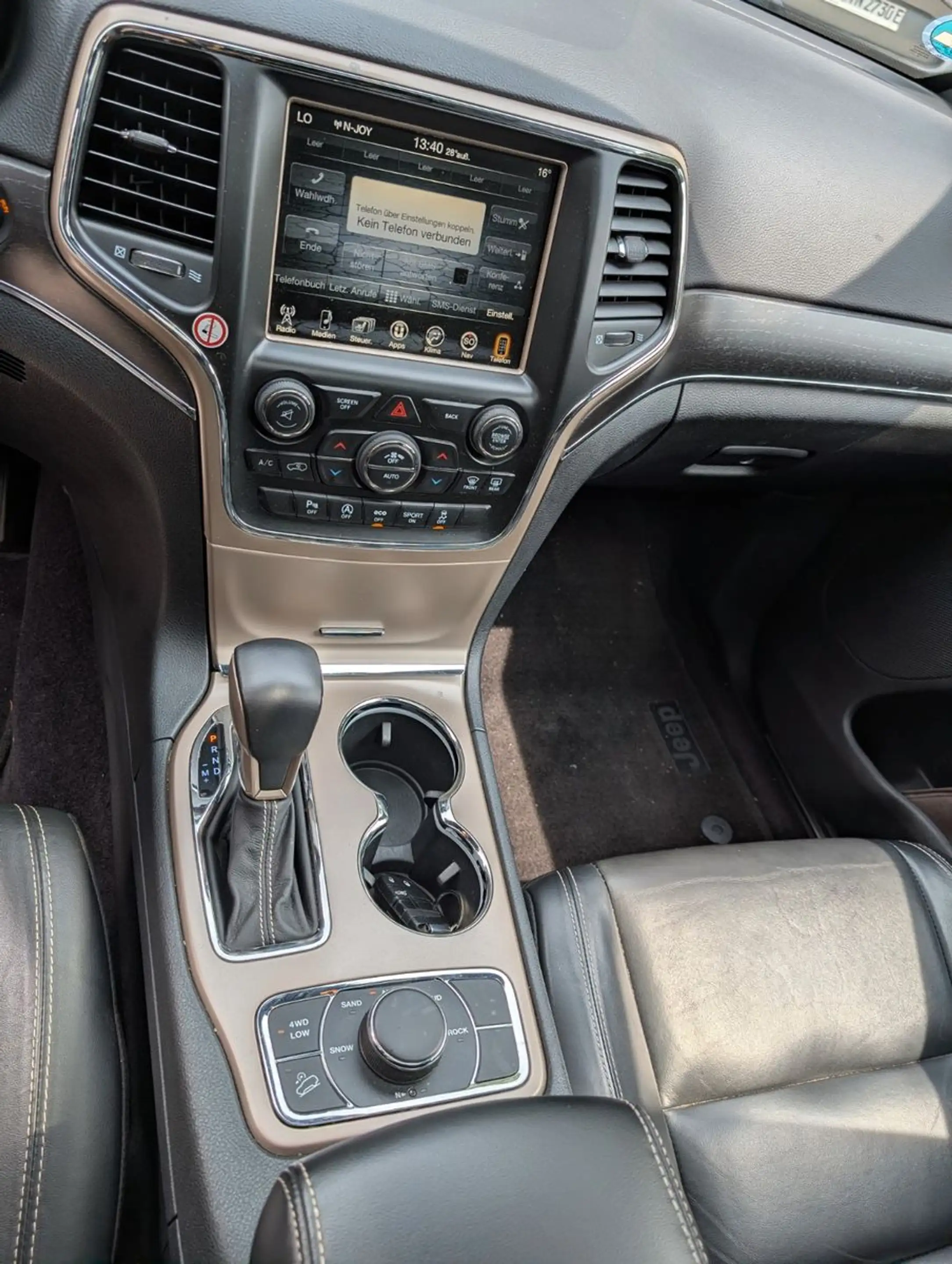 Jeep Grand Cherokee 3.0 Limited — photo 11