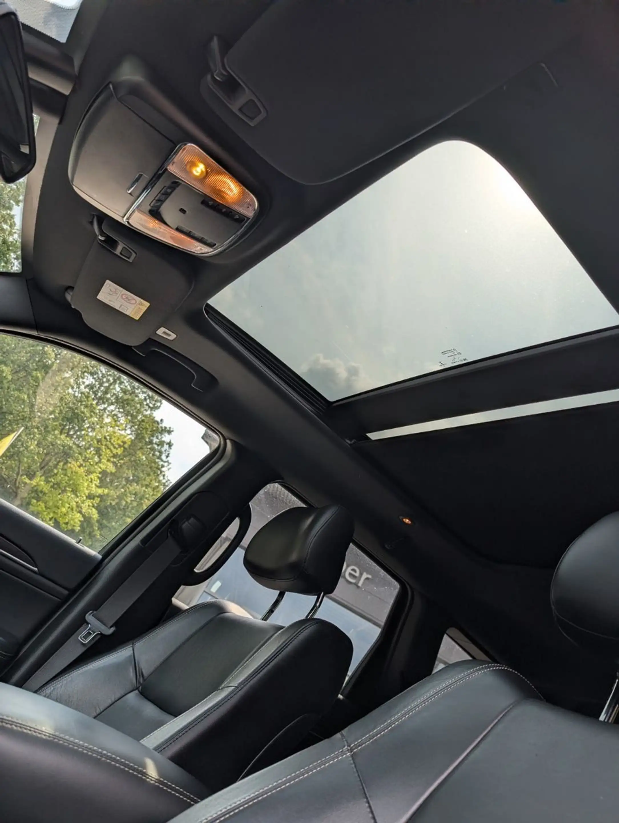 Jeep Grand Cherokee 3.0 Limited — photo 12