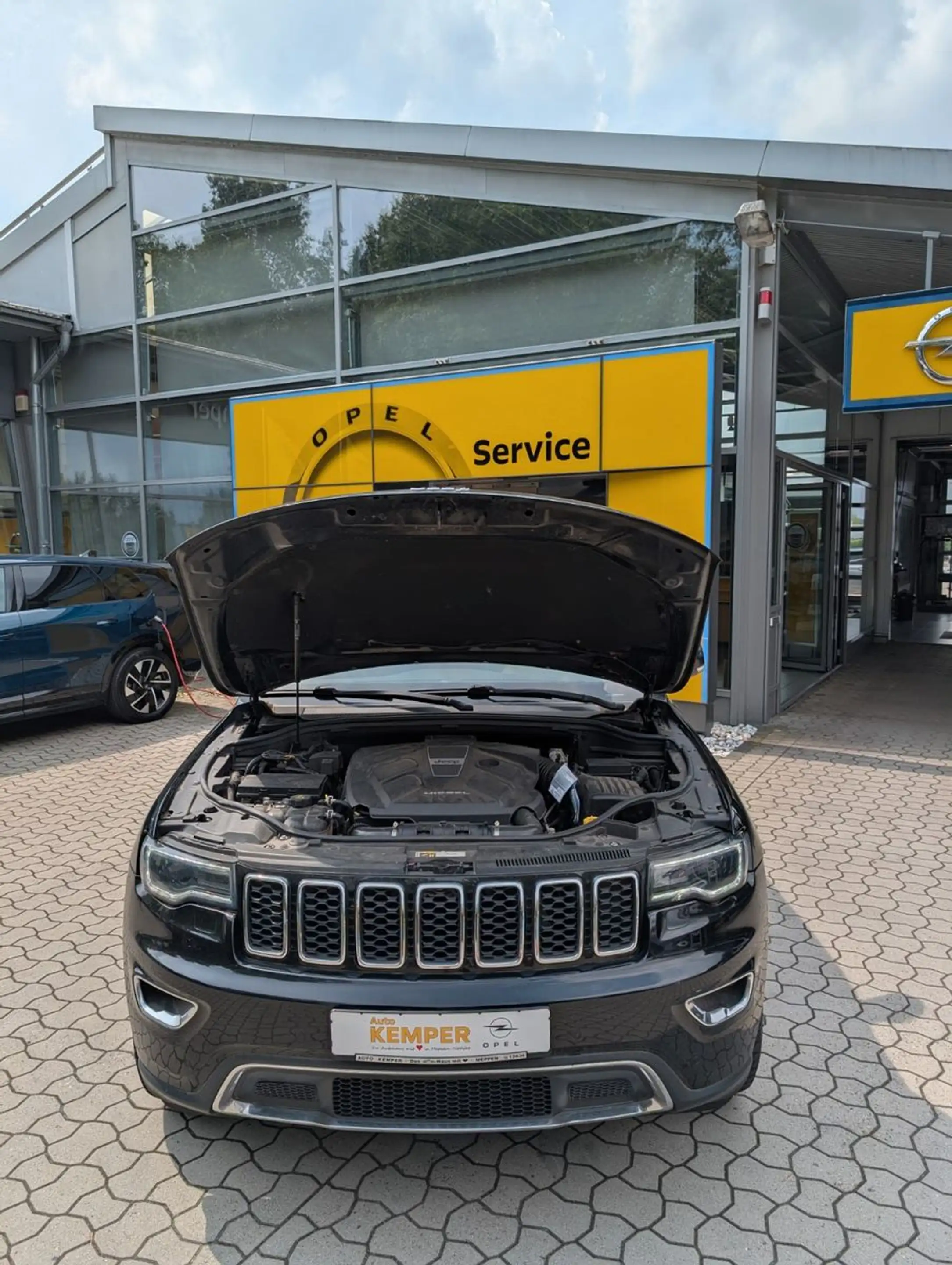 Jeep Grand Cherokee 3.0 Limited — photo 14