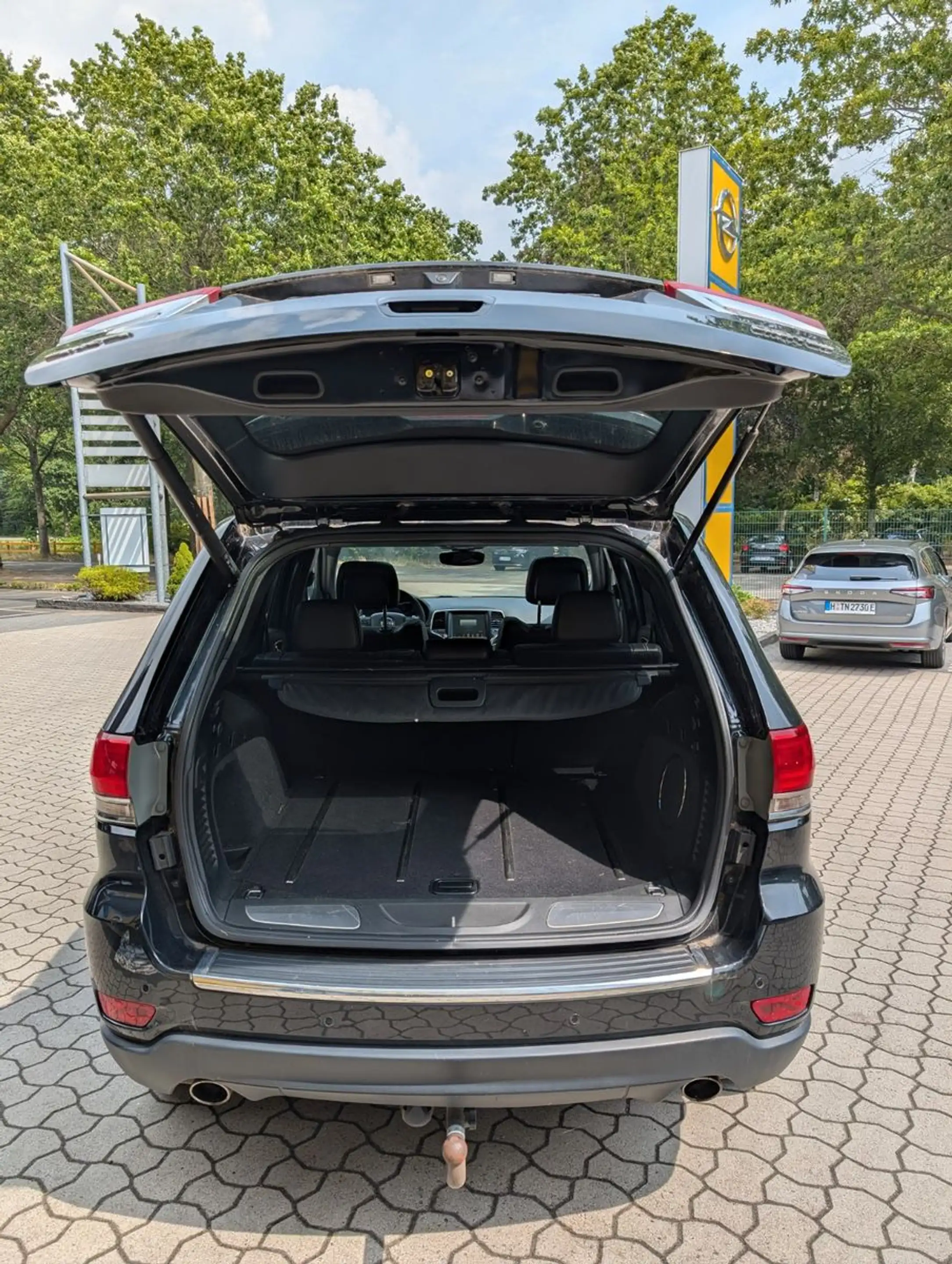 Jeep Grand Cherokee 3.0 Limited — photo 13