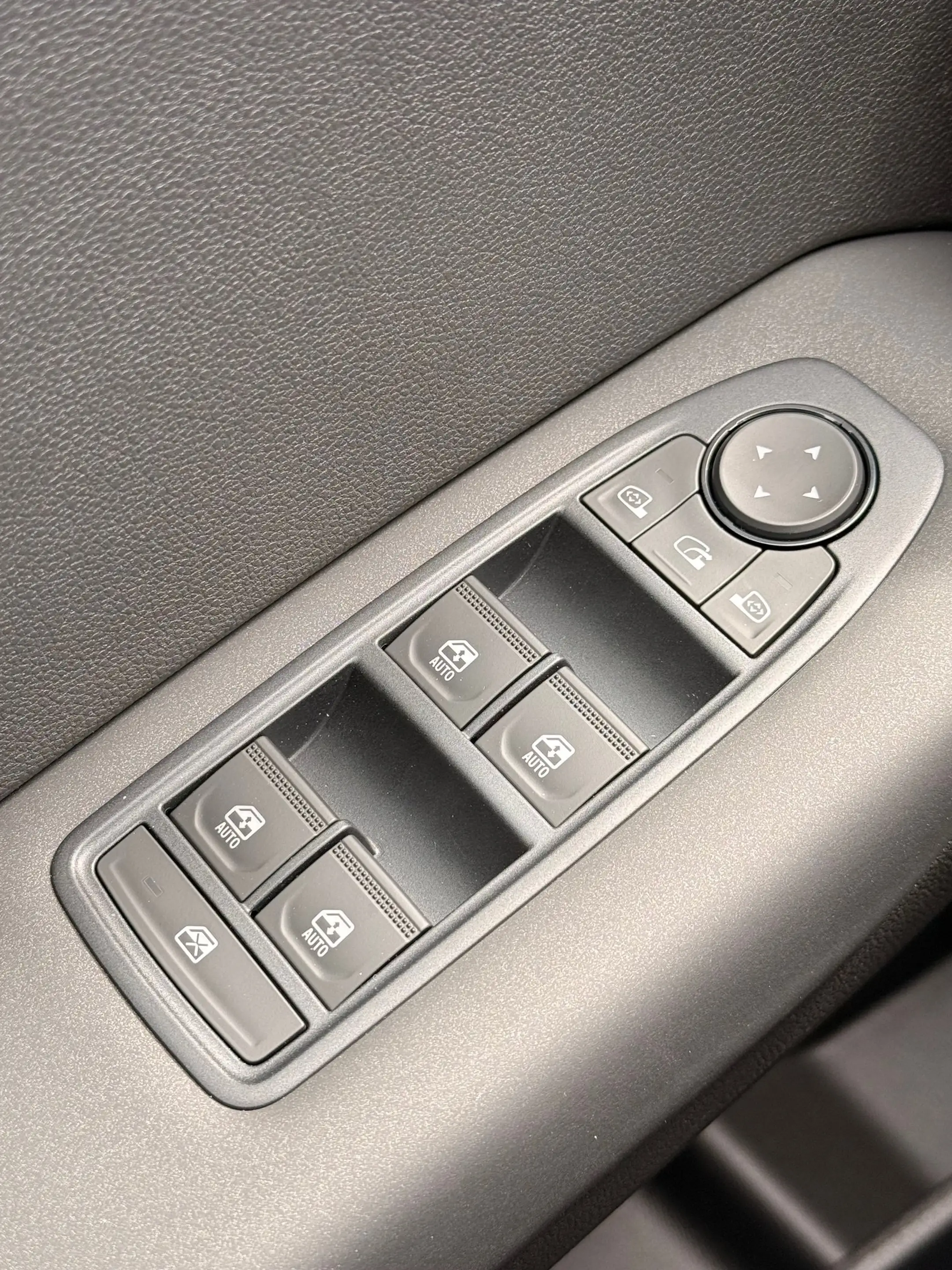 Mitsubishi Grandis Grandis 1.3 Turbo Mildhybrid DIAMANT — photo 14