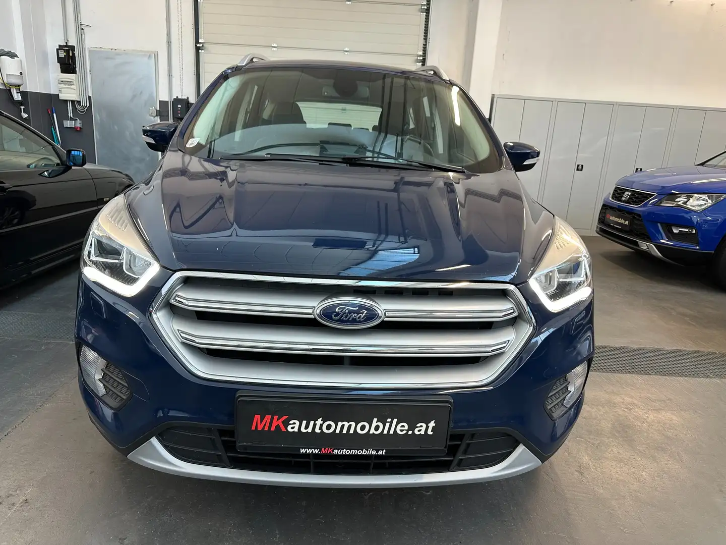 Ford Kuga 2,0 TDCi Titanium Powershift Aut. AWD Blau - 2