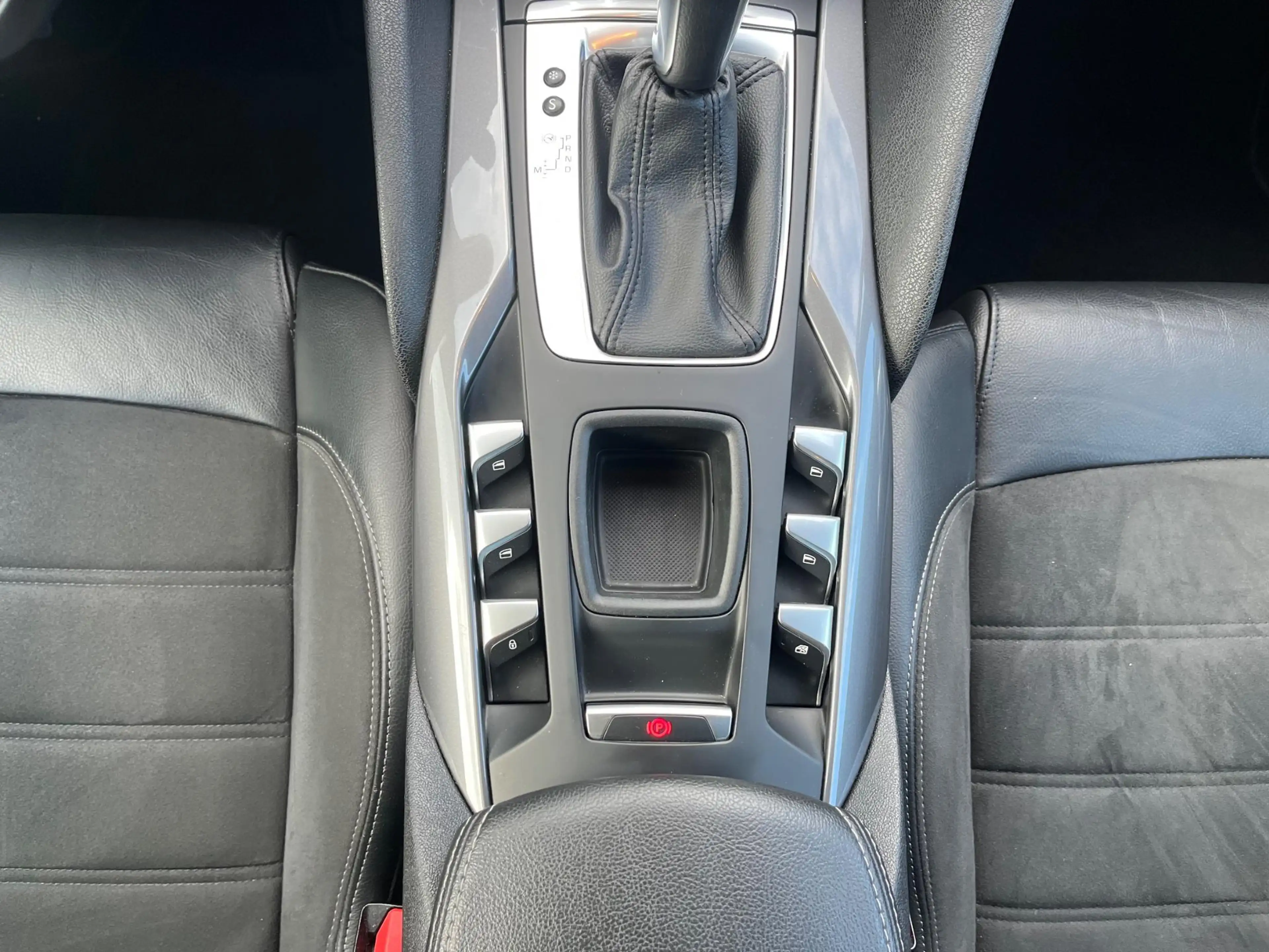 DS Automobiles DS 5 1.6 THP Business | Navi | Apple Carplay | Stoelver — photo 22