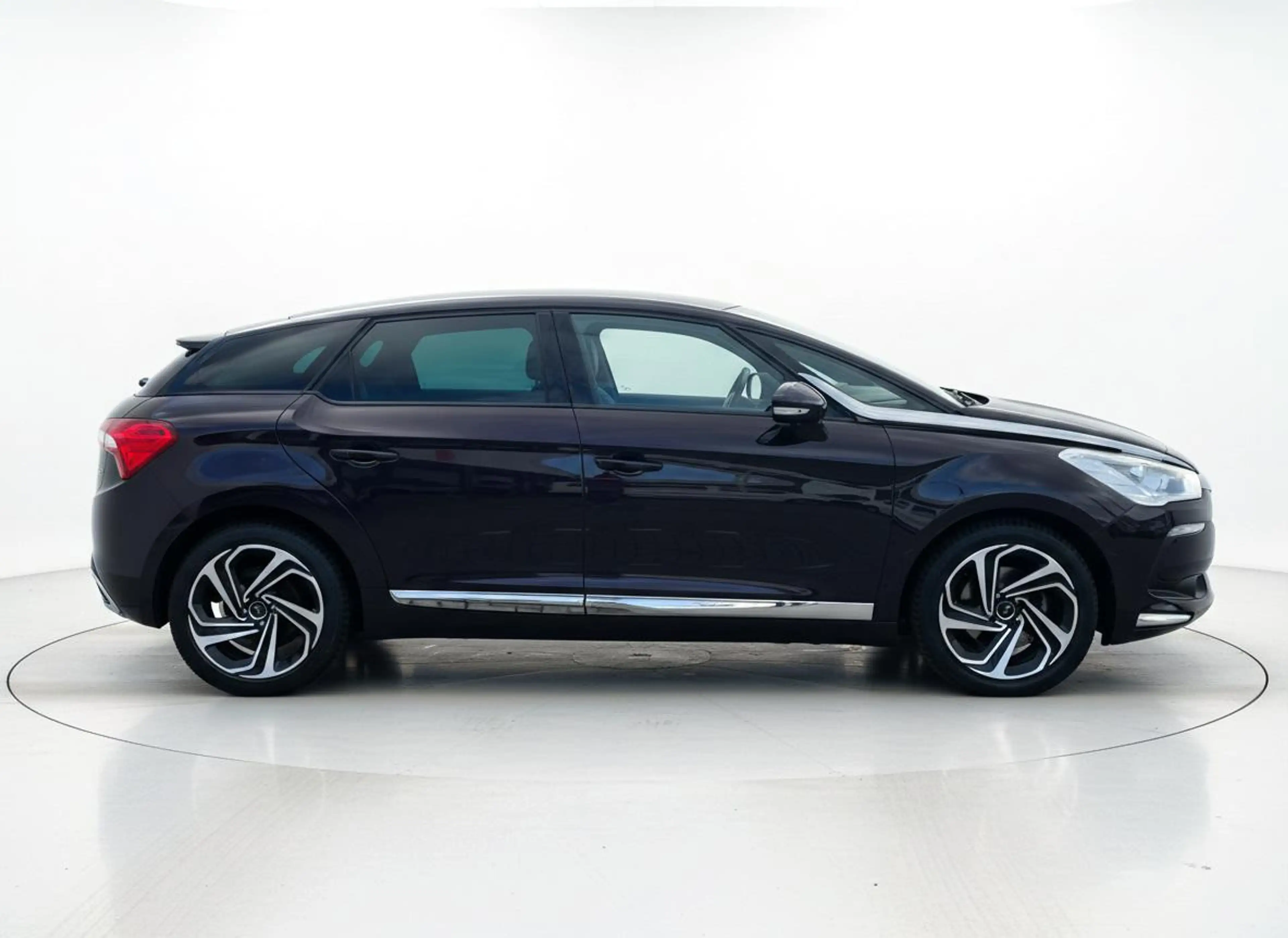 DS Automobiles DS 5 1.6 THP Business | Navi | Apple Carplay | Stoelver — photo 3