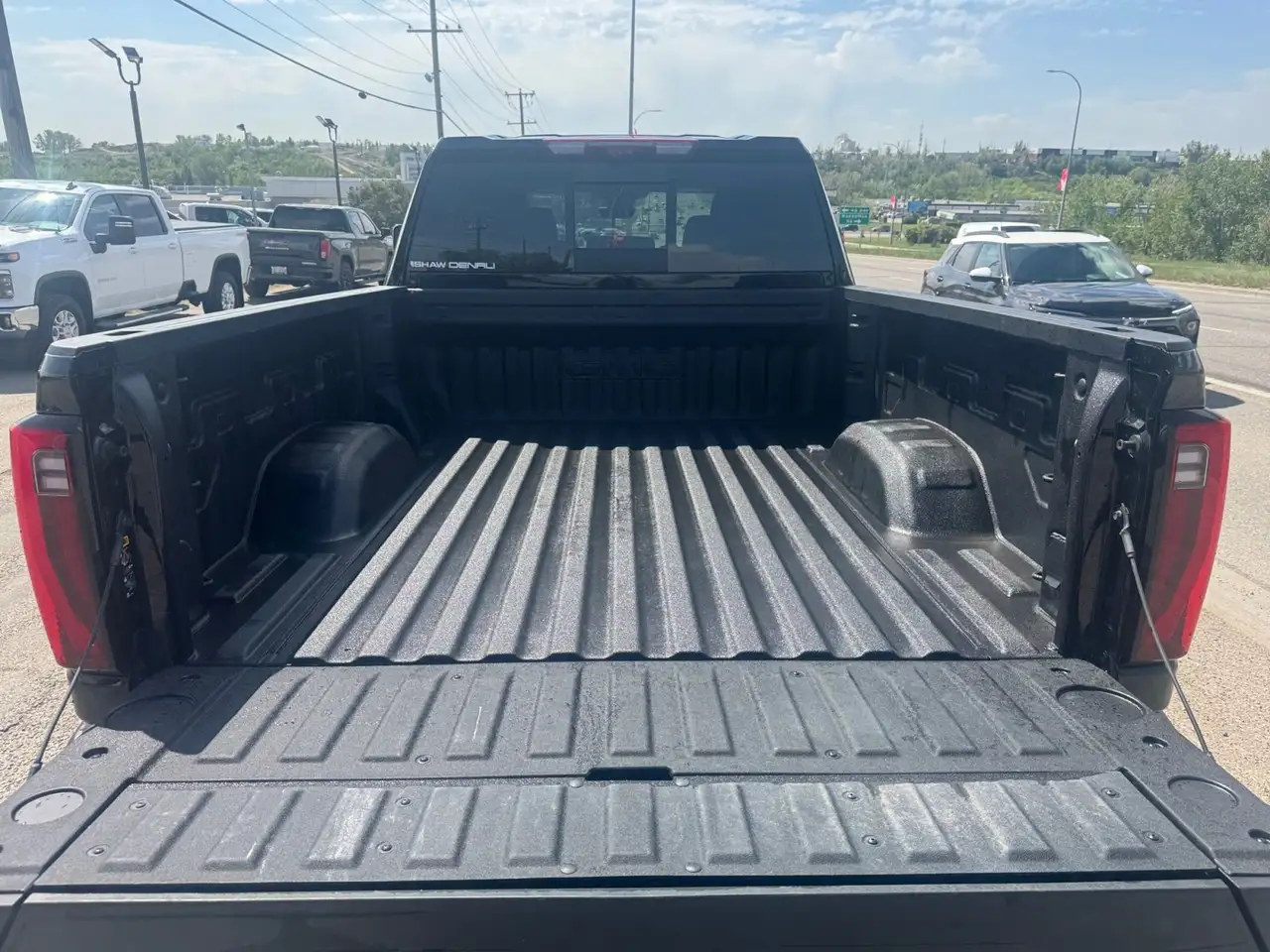 GMC Sierra 2500HD снимка GMC Sierra 2500HD