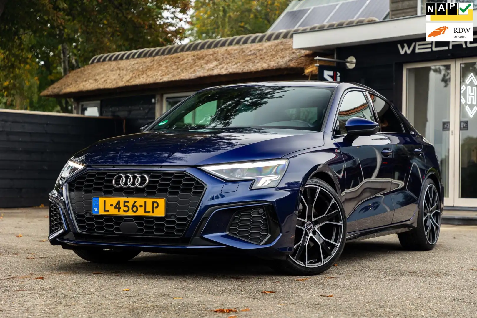 Audi A3 Limousine 35 TFSI S Edition 3x S Line I Adaptive C Blau - 1