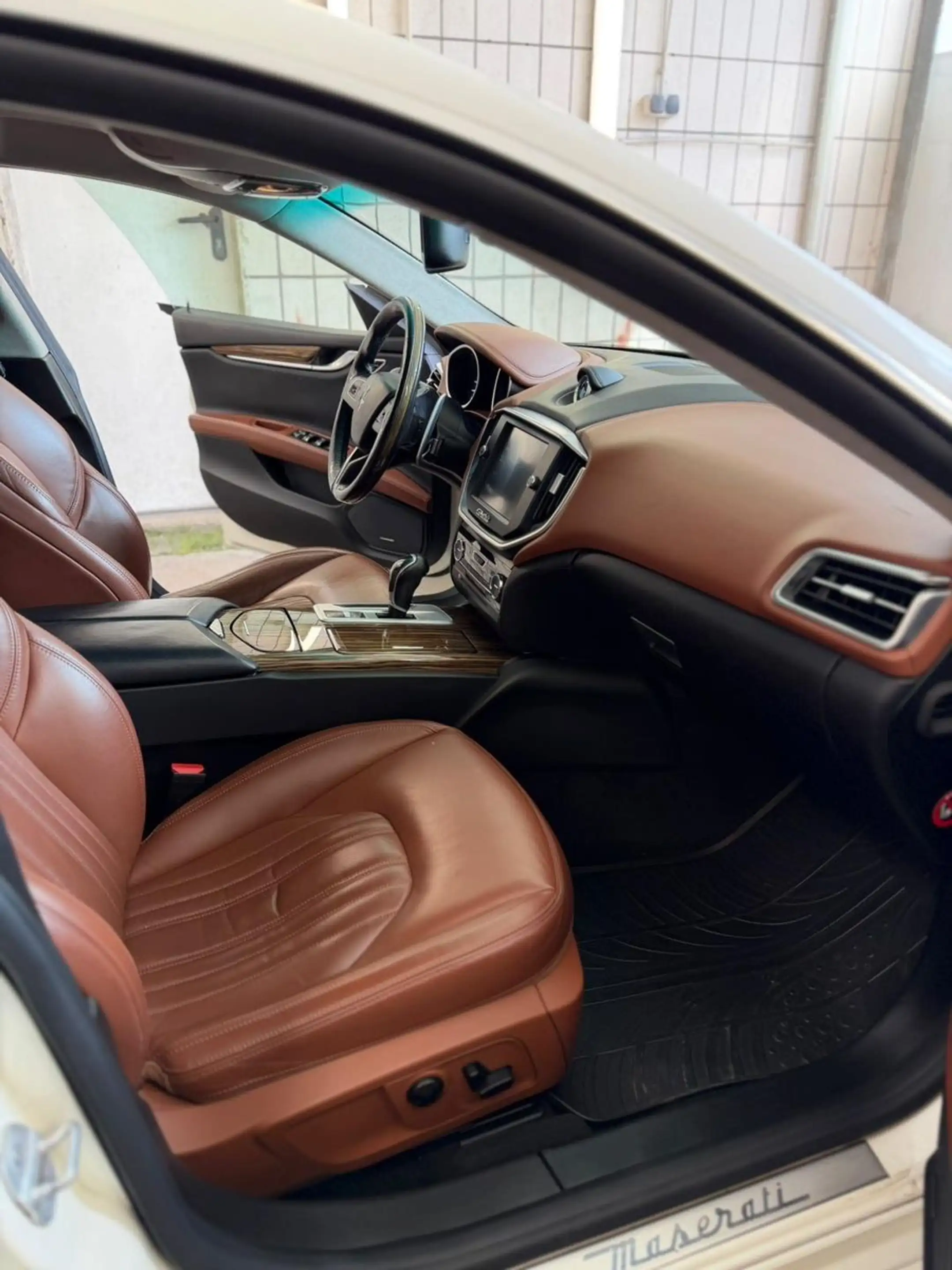 Maserati Ghibli — photo 7