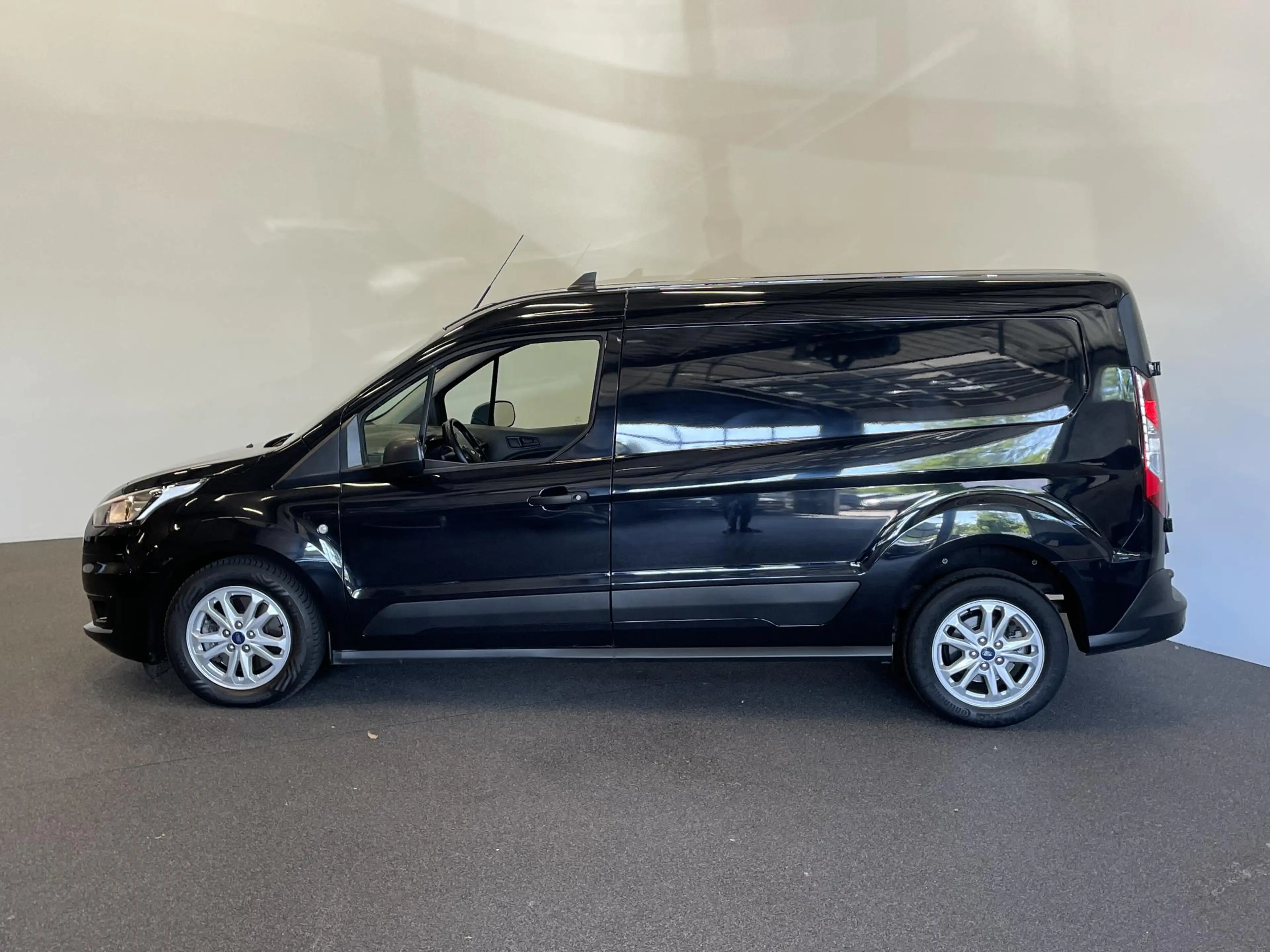 Ford Transit Connect 1.5 L2 Trend Automaat Navigatie Camera Trekhaak Pa — photo 3
