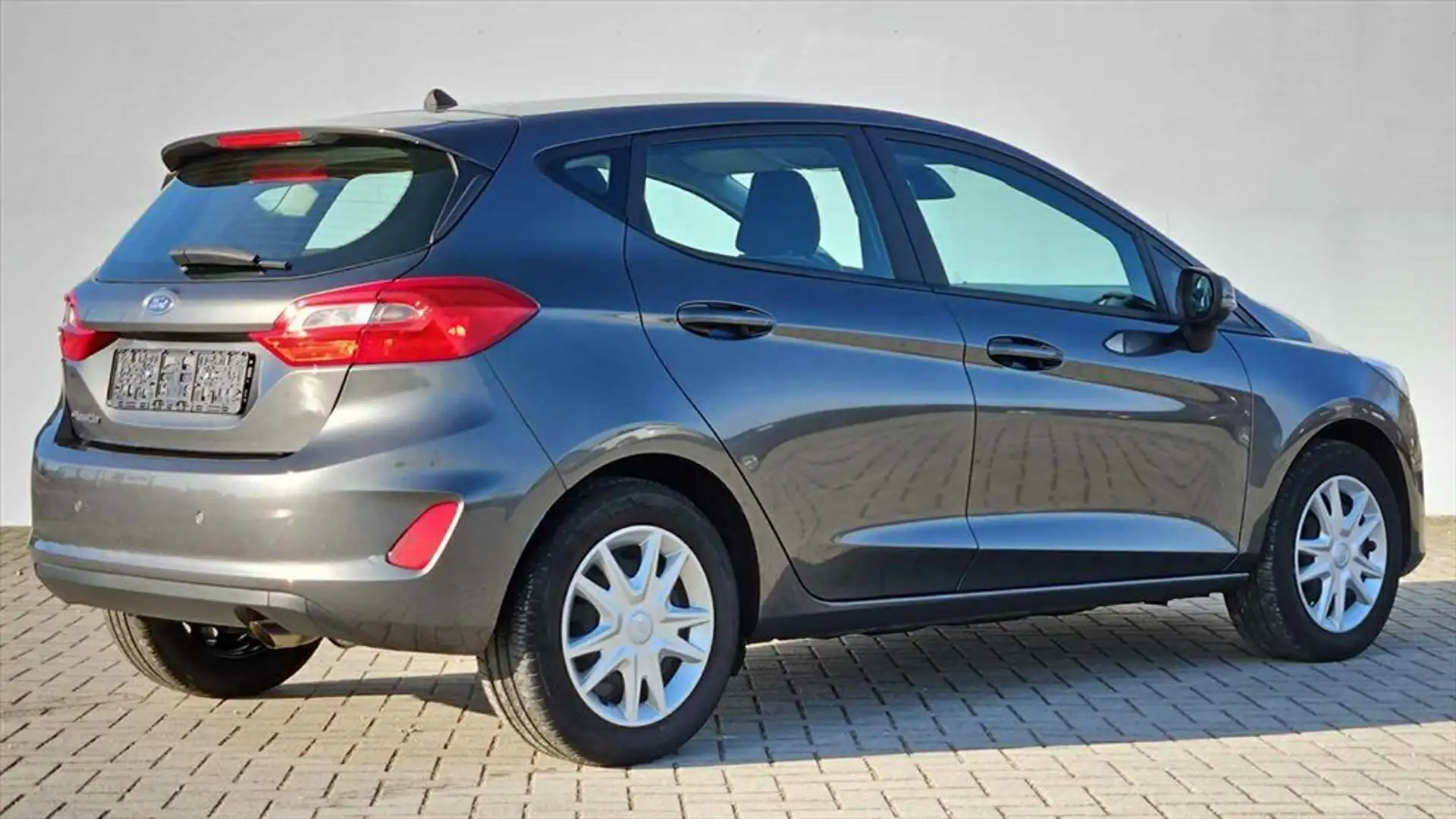 Ford Fiesta VIII 1,1 Klima Link PDC Winterpaket Grigio - 2