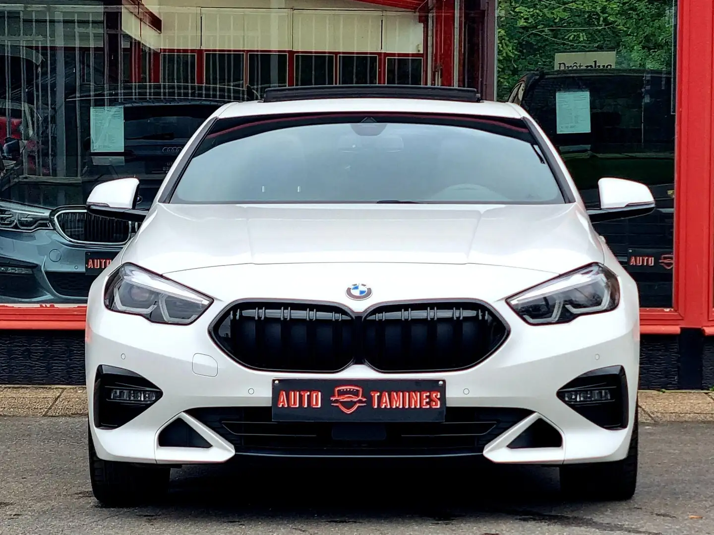BMW 218 i Sport Edition / Bte auto / Full Option / Pano Weiß - 2