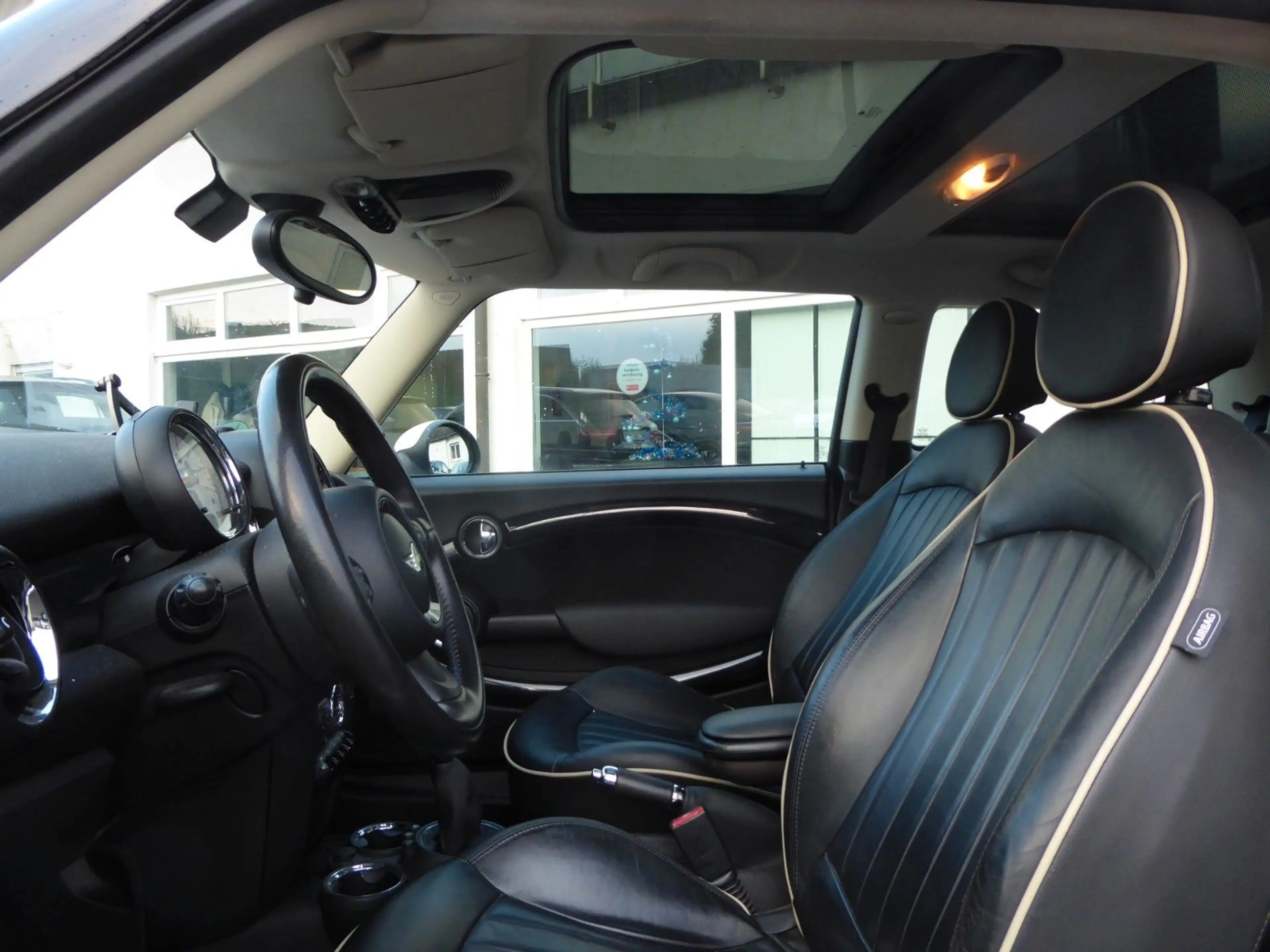 MINI Cooper S Mini Cooper S — photo 11