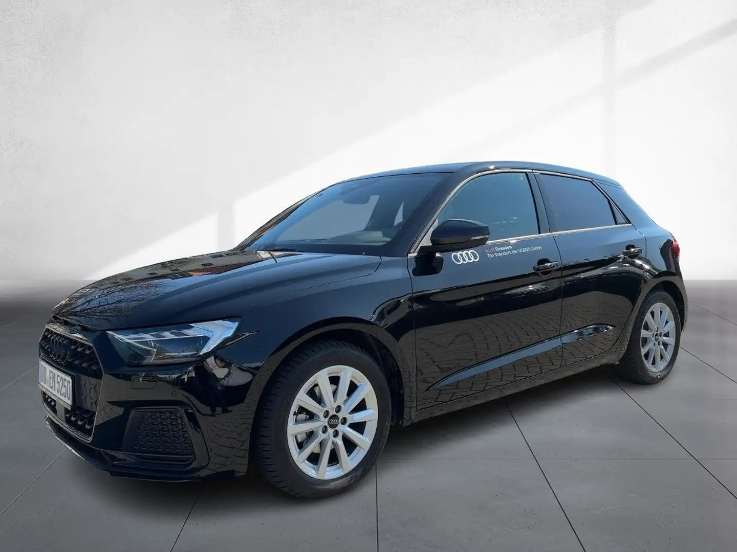 Audi A1 30 TFSI advanced LED Navi DAB Schwarz - 2