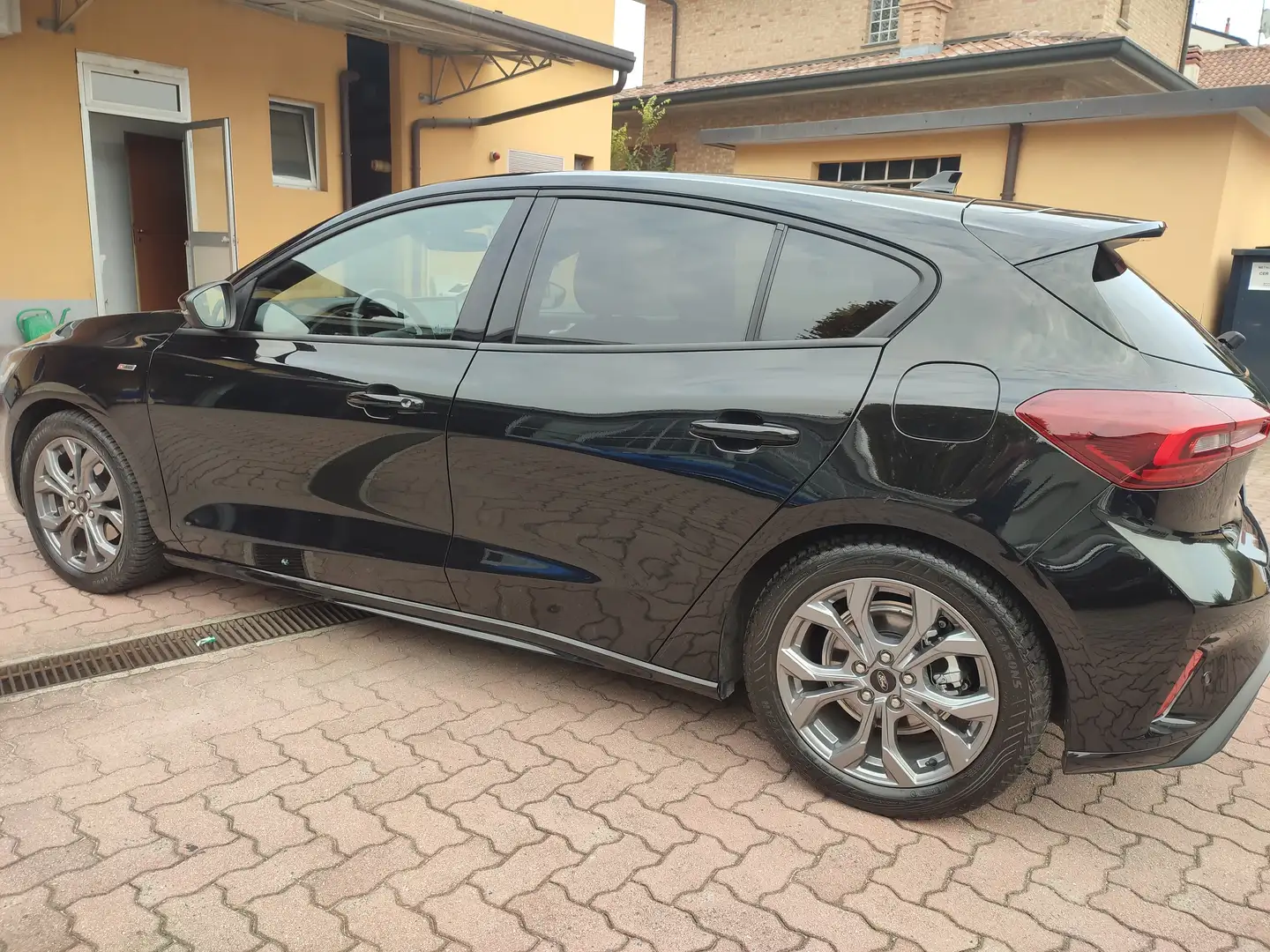 Ford Focus Focus 1.0t ecoboost h ST-Line 125cv Promo!!!!! Nero - 2