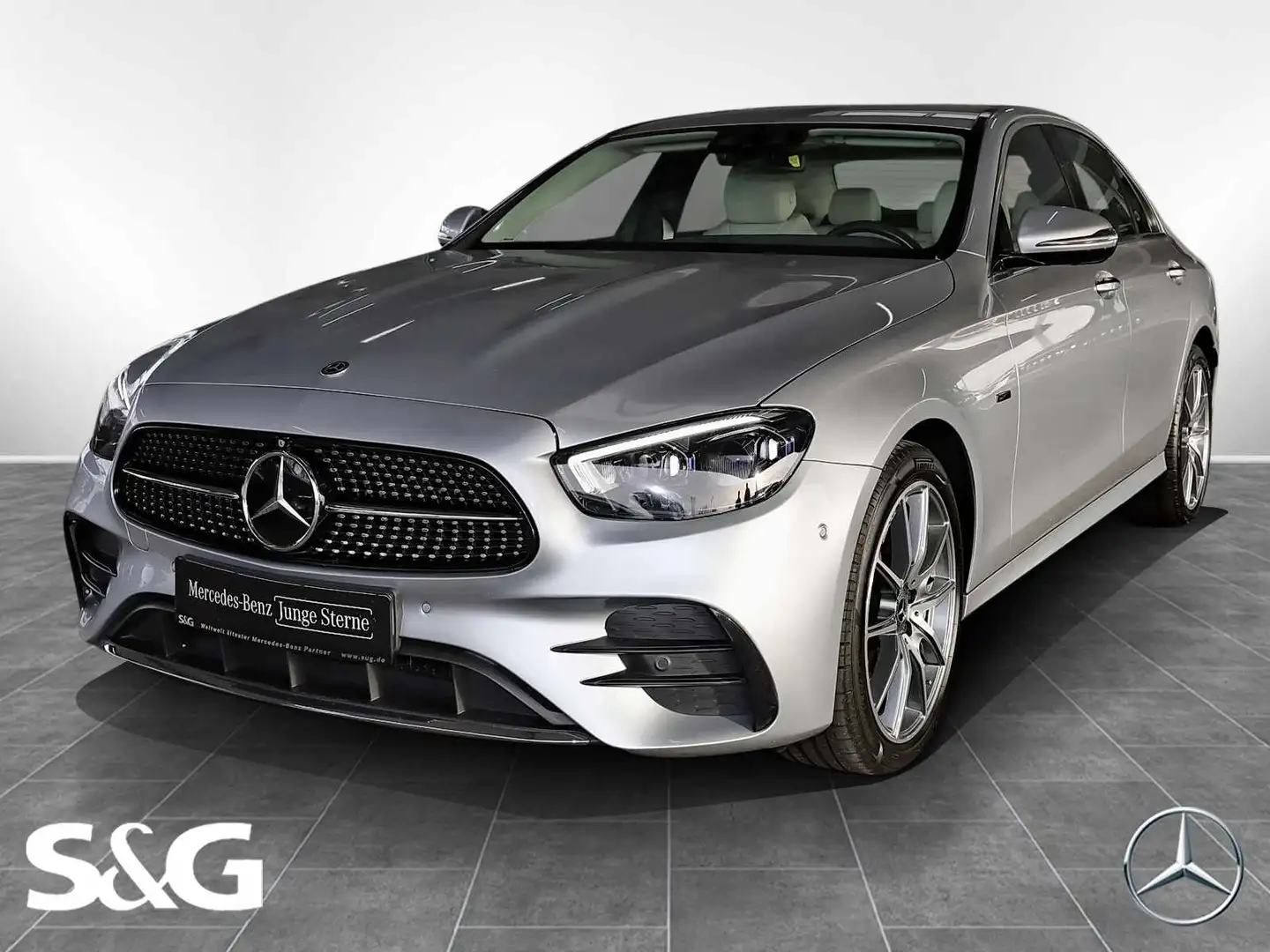 Mercedes-Benz E 300 de Limousine 360°+MBUX+AHK+HUD+Sitzhzg+19 Silber - 1
