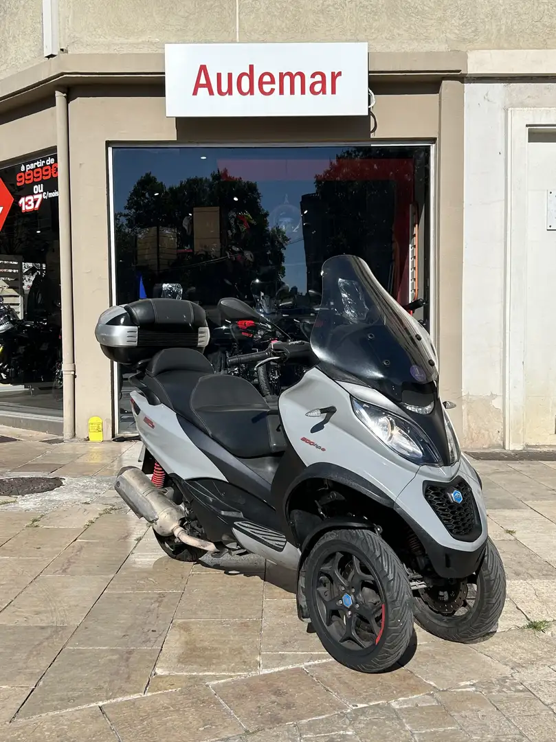 Piaggio MP3 500 - 1