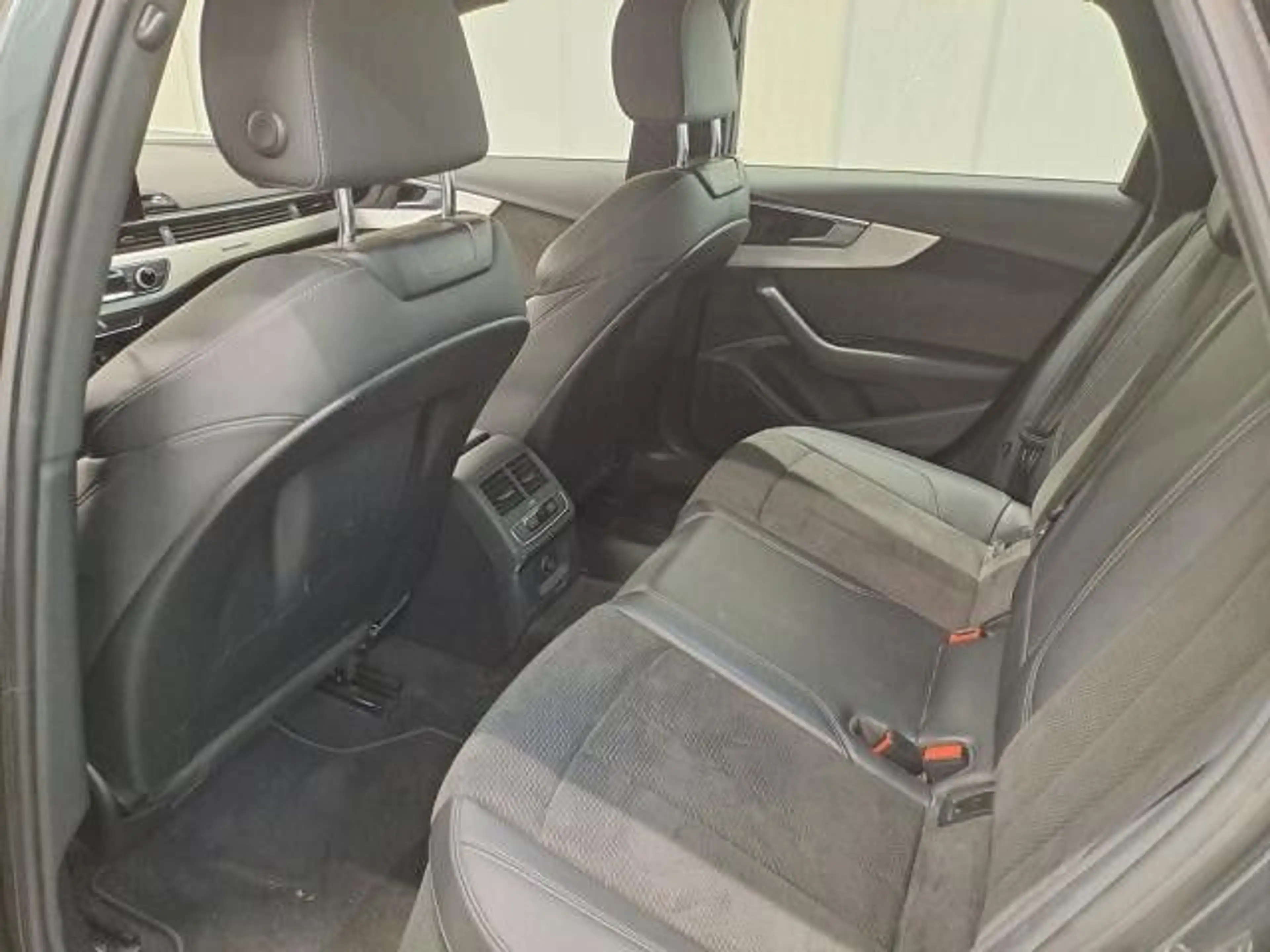 Audi S4 3.0 TDI Avant quattro*MATRIX*R-CAM*19"*VIRTU* — photo 8