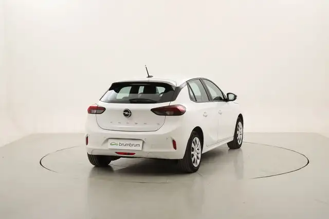 Opel Corsa-E view 5