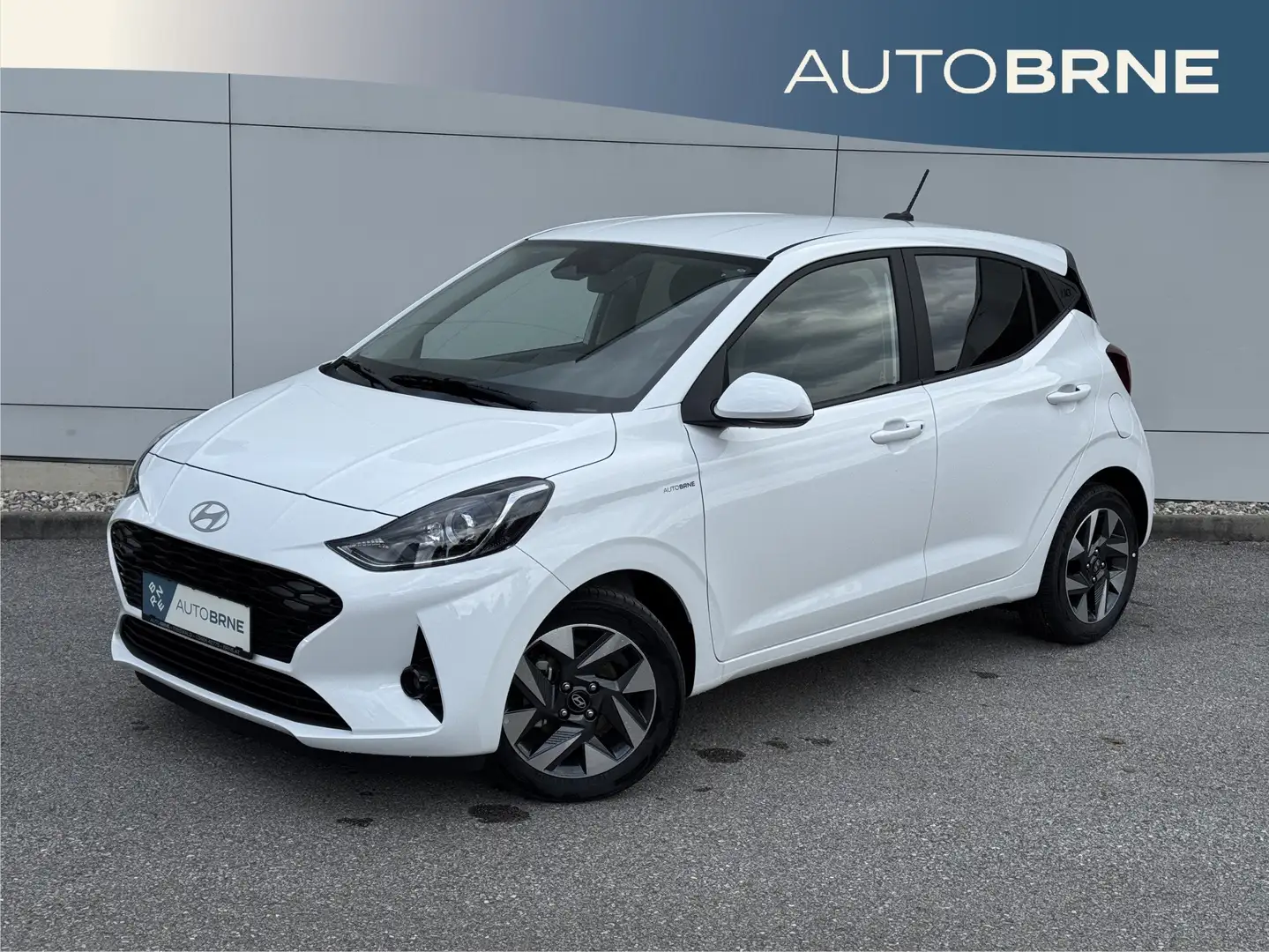 Hyundai i10 1,0i GO! PLUS Weiß - 1