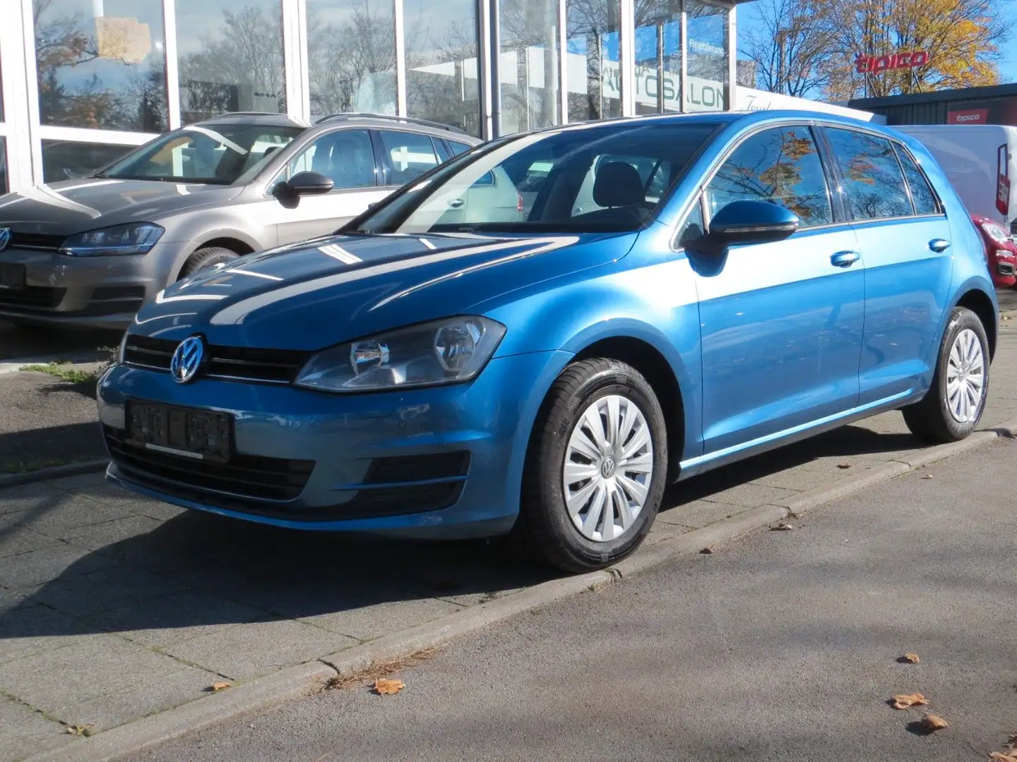 Volkswagen Golf VII Lim. Trendline BMT*PDC*Service neu* Bleu - 1