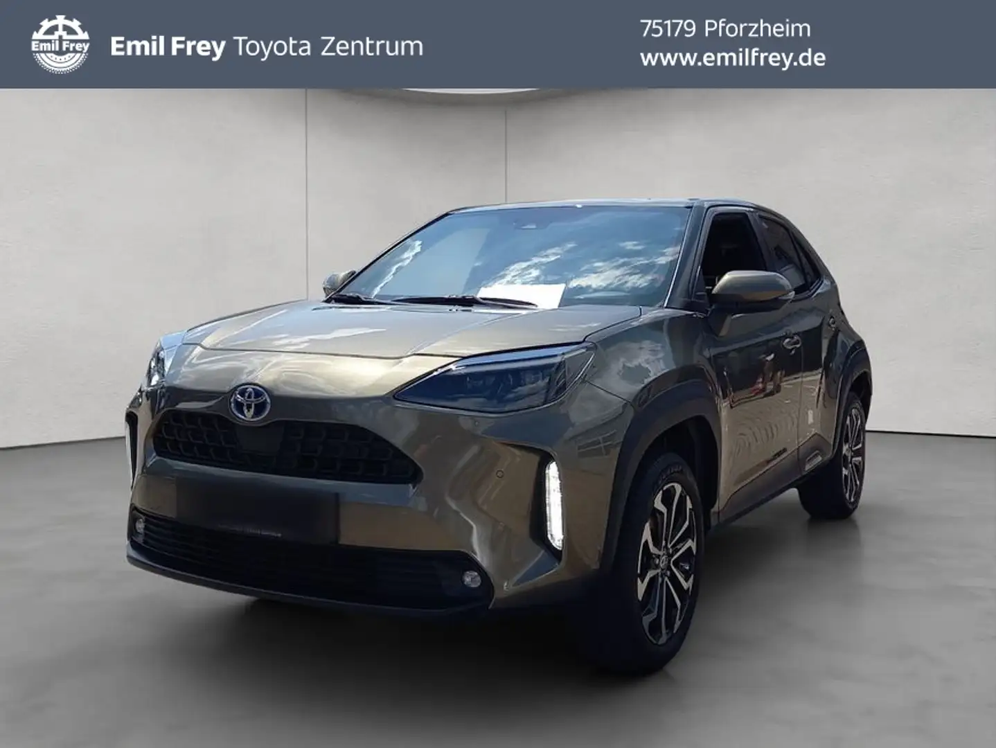 Toyota Yaris Cross Hybrid 1.5 VVT-i Team D Safety Paket Bruin - 1