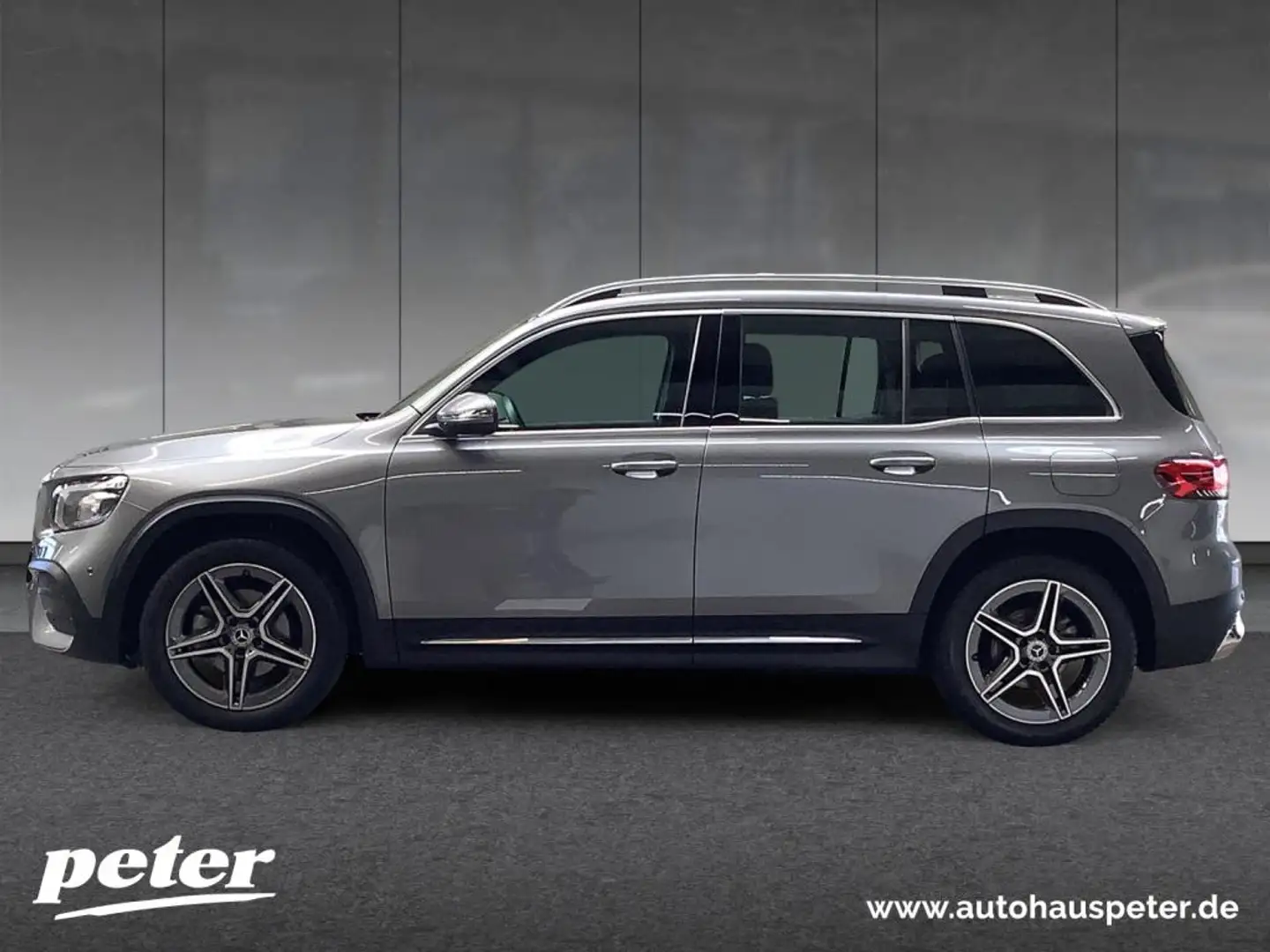 Mercedes-Benz GLB 180 d AMG/8G/LED/MBUX High-End/Navi/DAB Grau - 1
