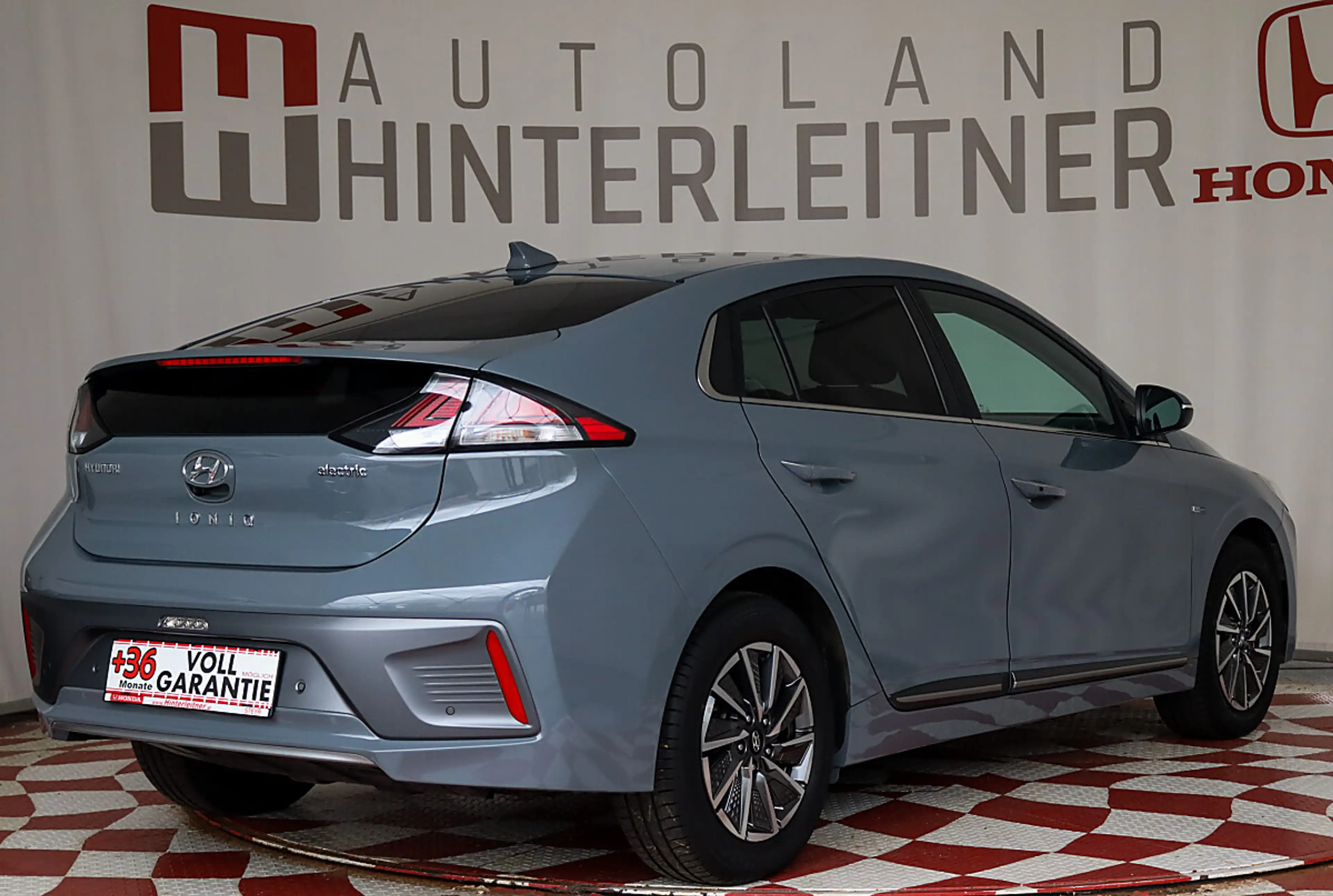 Hyundai IONIQ Ioniq Elektro 38kWh Level 5 Aut. / WÄRMEPUMPE /... — photo 2
