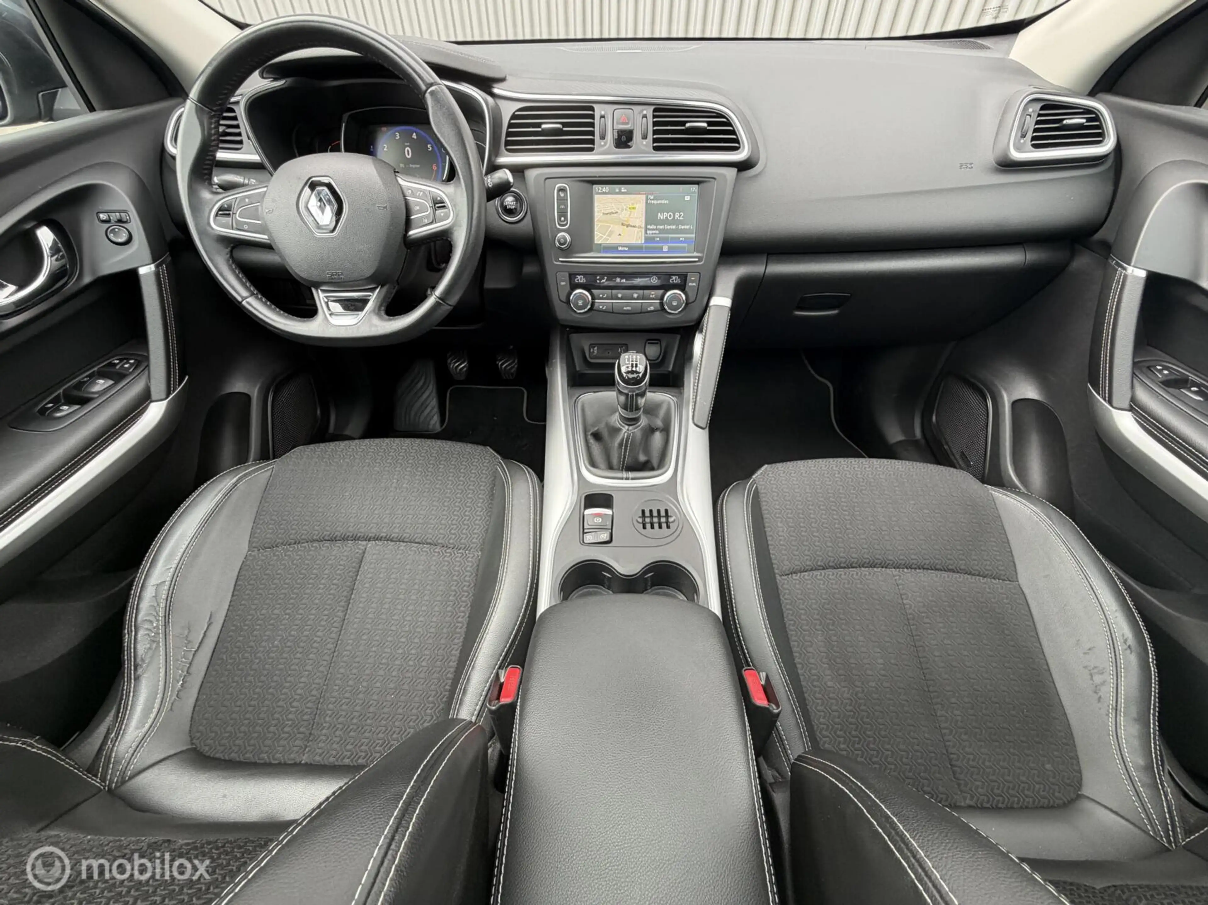 Renault Kadjar 1.2 TCe Bose 2016 / Camera / Trekhaak / Panoramada — photo 10