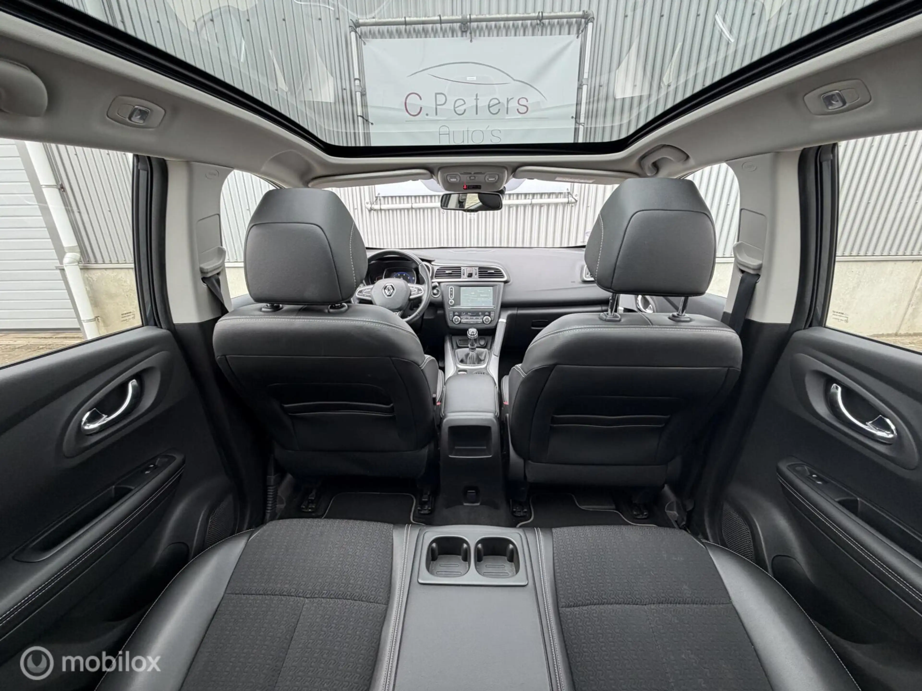 Renault Kadjar 1.2 TCe Bose 2016 / Camera / Trekhaak / Panoramada — photo 14