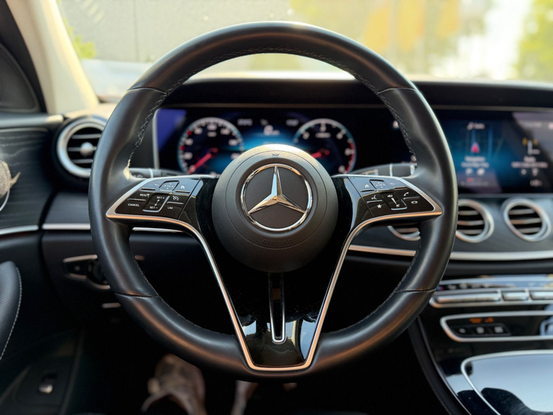 Mercedes-Benz E 400 d 4MATIC 1.H NIGHT MEM LED NAV KAM E.HECK — photo 15