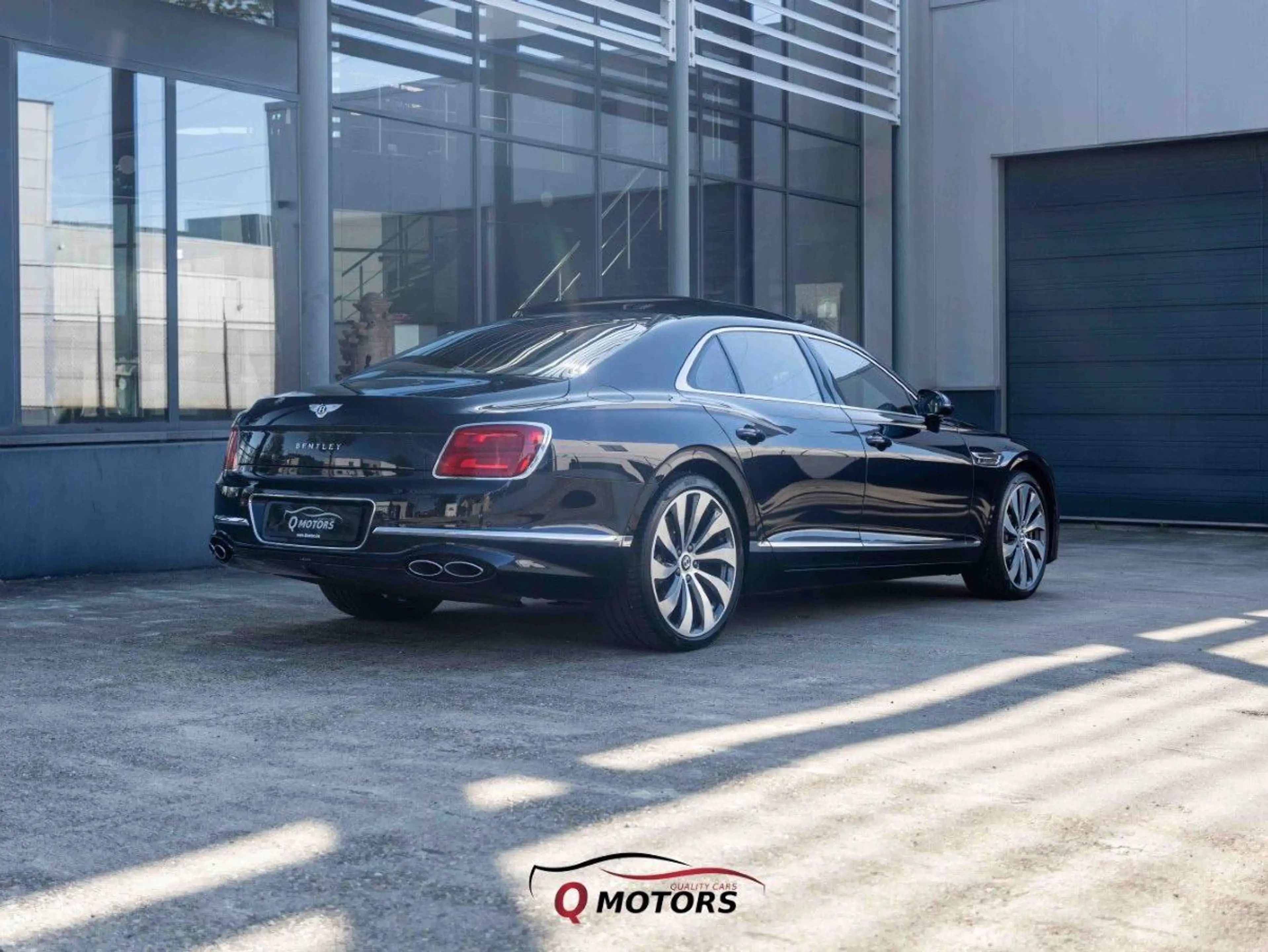 Bentley Flying Spur 2.9 BiTurbo V6 PHEV Mulliner-LED-360-KEYL-SOFT-BTW — photo 11