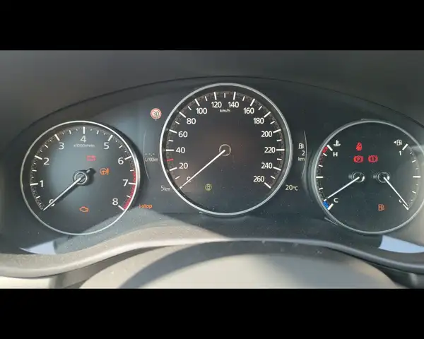 Mazda Mazda3 view 11