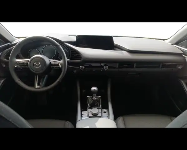 Mazda Mazda3 view 5