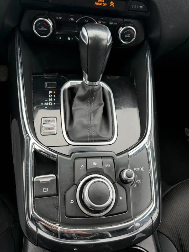 Mazda CX-9 снимка Mazda CX-9