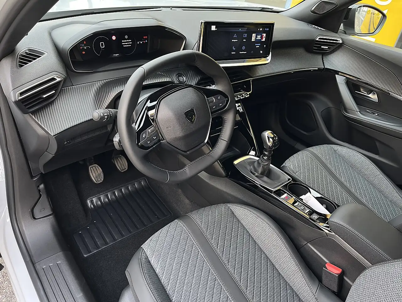 Peugeot 2008 PureTech 100 Allure 6-Gang-Manuell!TOP ANGEBOT! 7