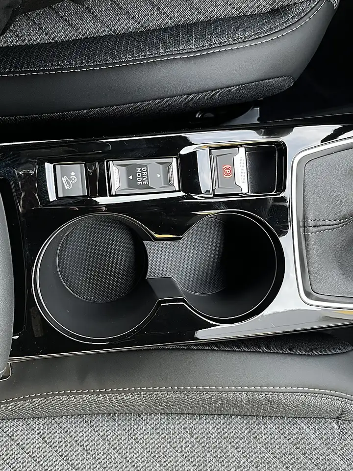 Peugeot 2008 PureTech 100 Allure 6-Gang-Manuell!TOP ANGEBOT! 18