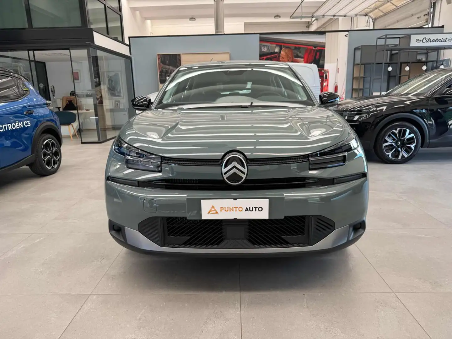 Citroen C4 Hybrid 145 e-DCS6 Plus Verde - 2
