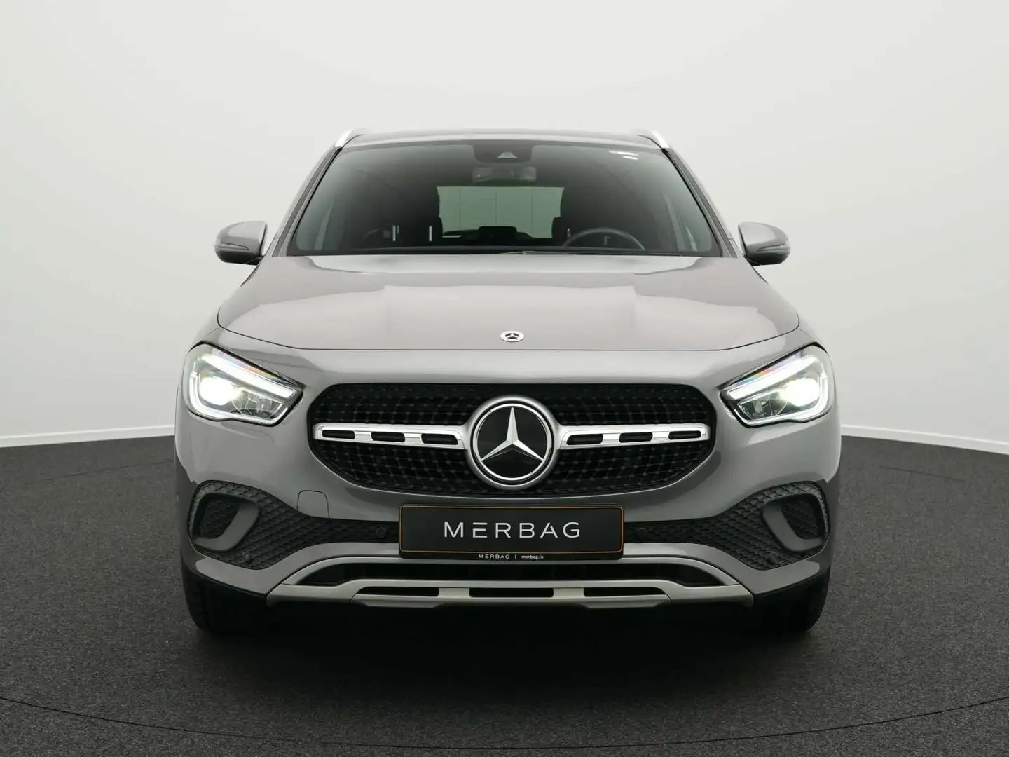 Mercedes-Benz GLA 180 GLA 180 Kamera+LED+Totw+Apple Style Navi/Autom. Gris - 2