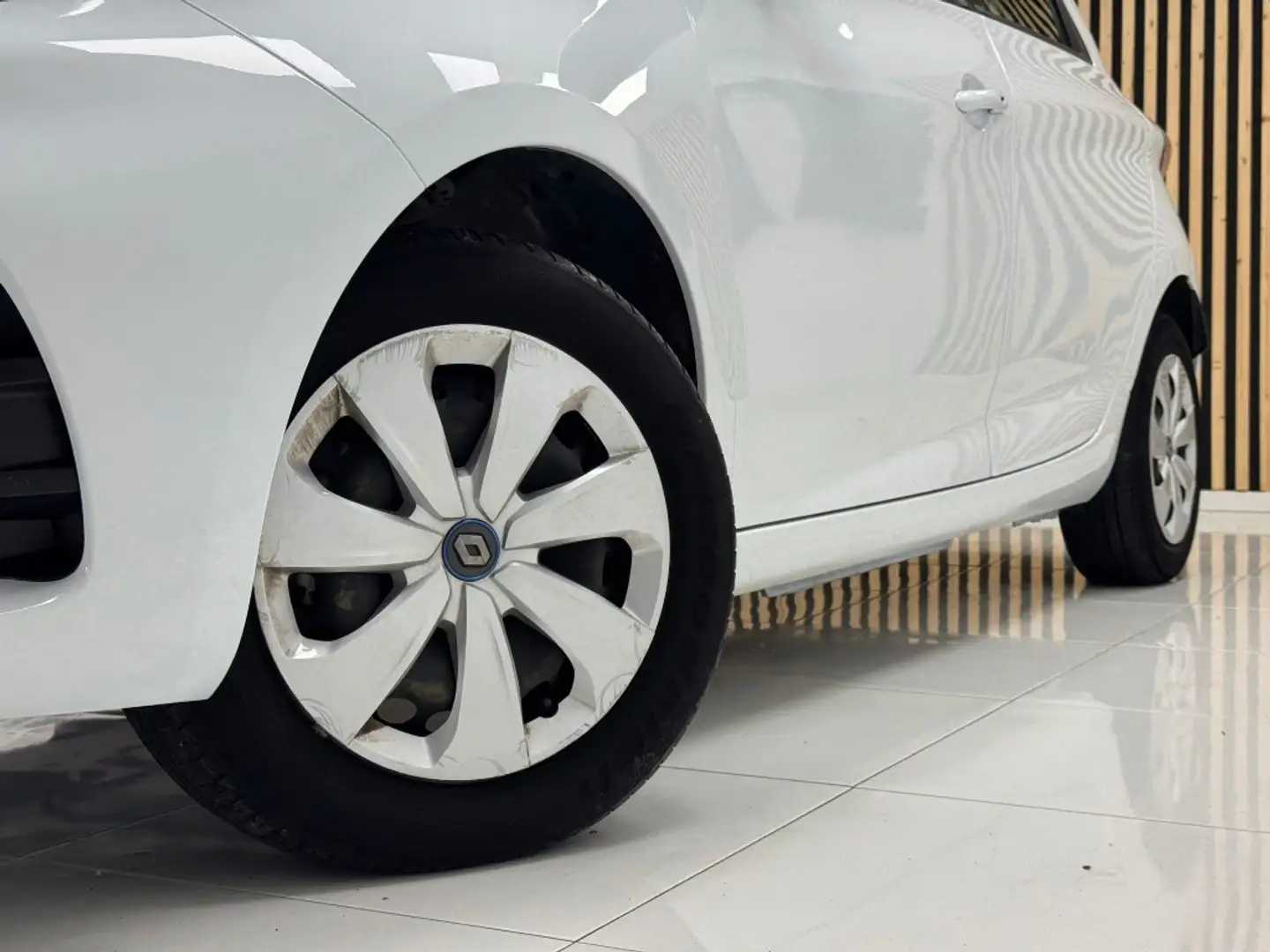 Renault ZOE Life 40 R110 80kW Weiß - 2