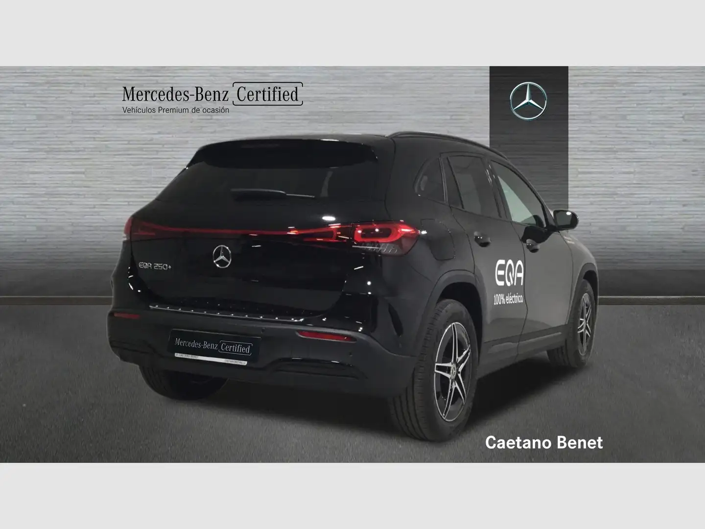 Mercedes-Benz EQA 250 + crna - 2