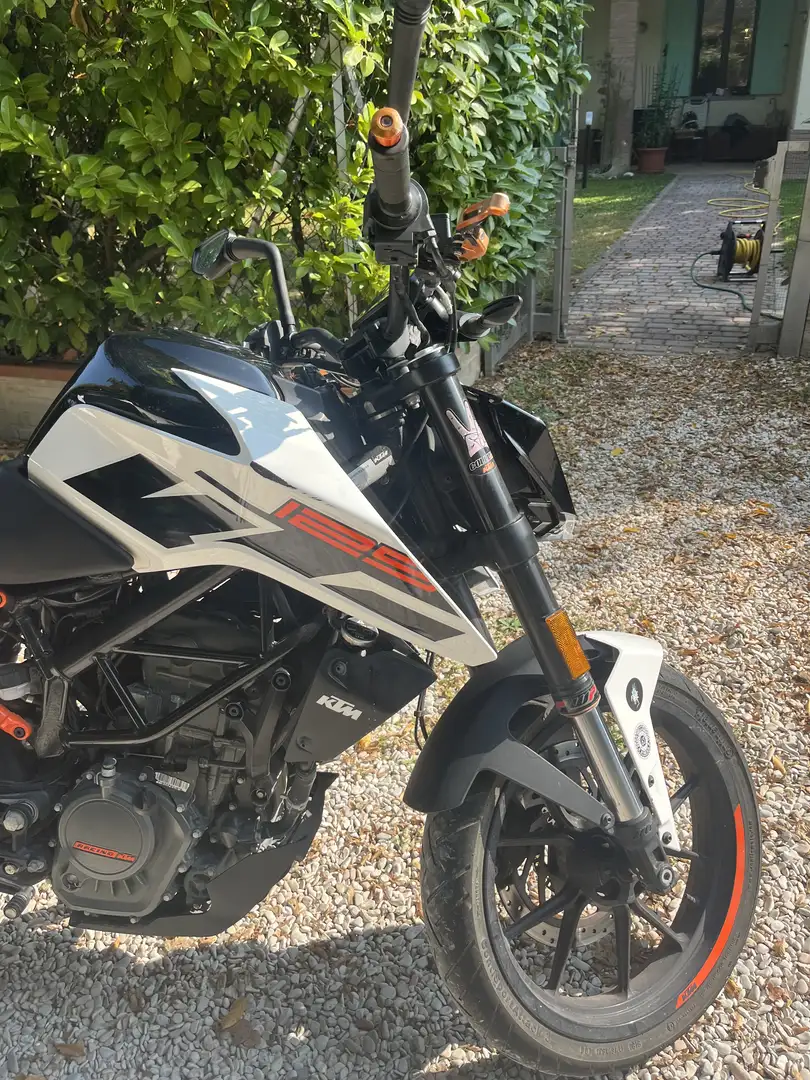 KTM 125 Duke - 2