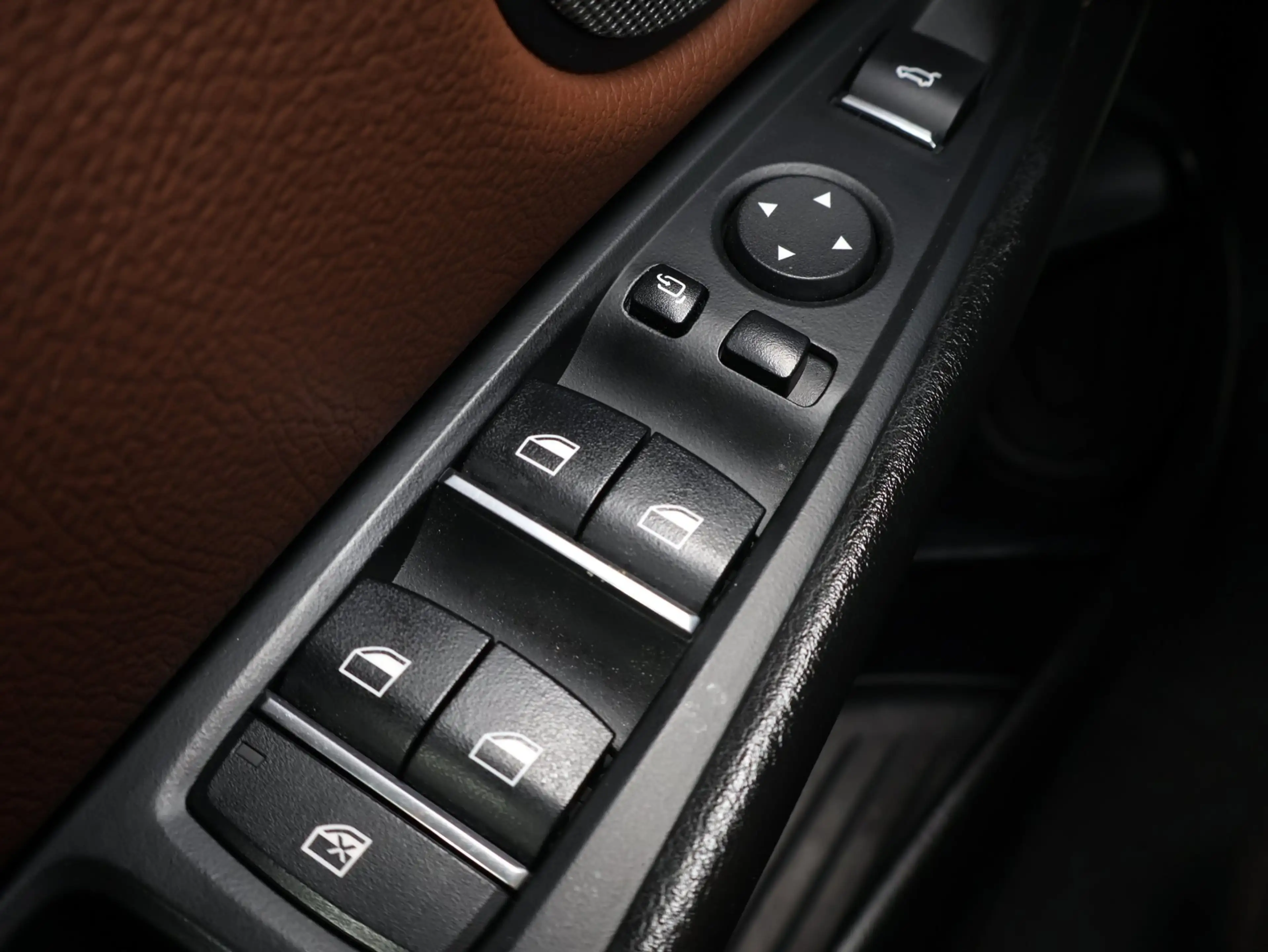 BMW X5 XDrive40e iPerformance M Sport Edition|HUD|Dealer — photo 17