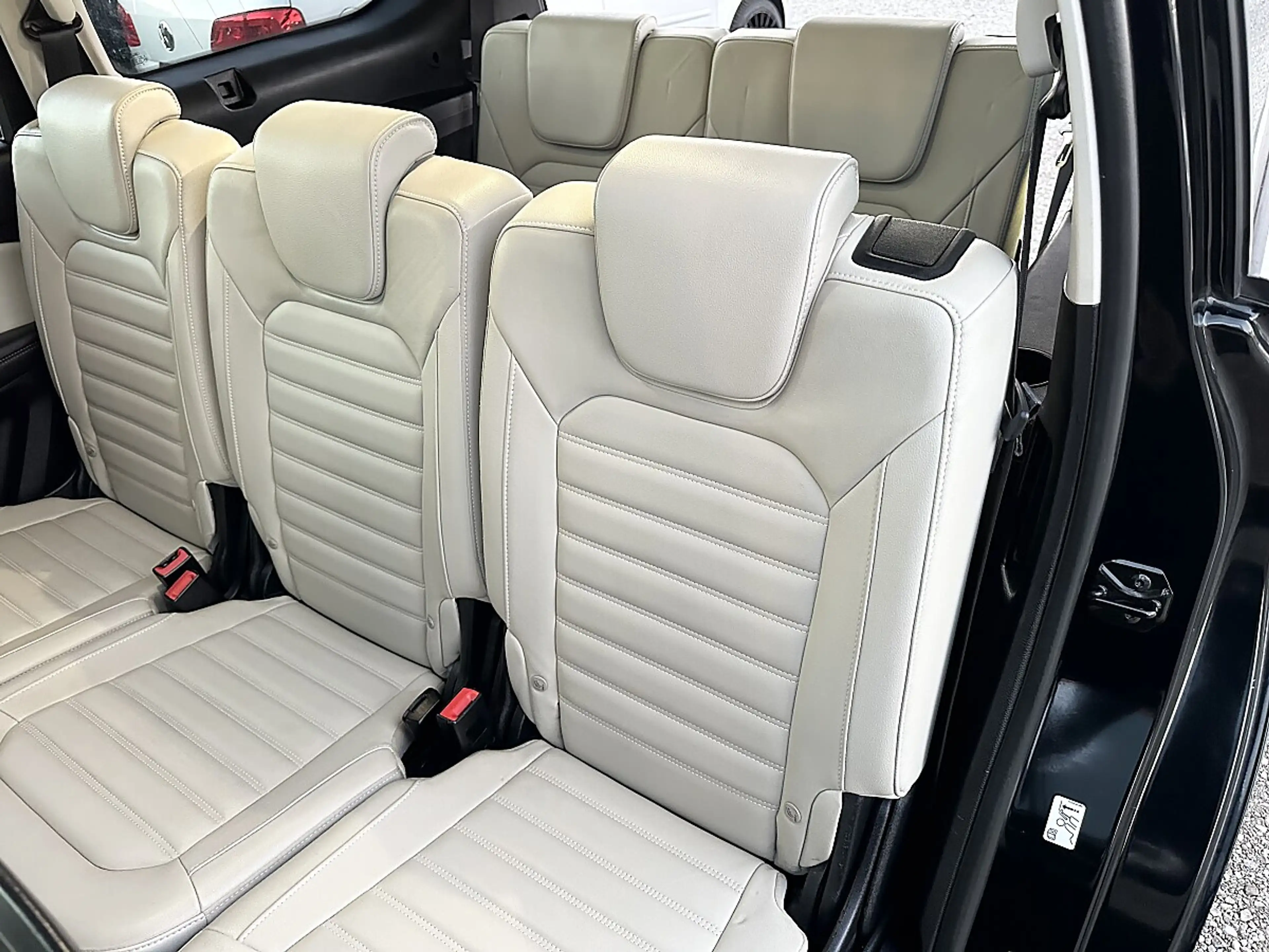Ford Galaxy 2,0 EcoBlue TITANIUM - KAMERA - AUT.GETR. - TOT... — photo 15