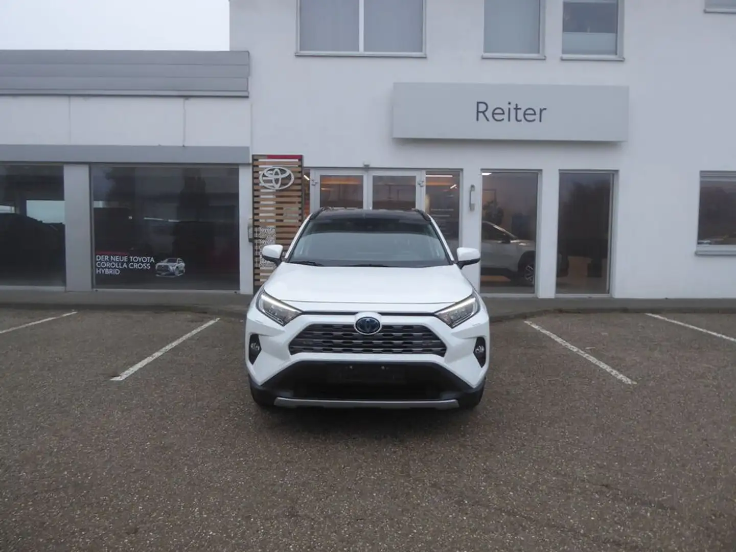 Toyota RAV 4 Hybrid 2WD *AHK*SHZ* Weiß - 1