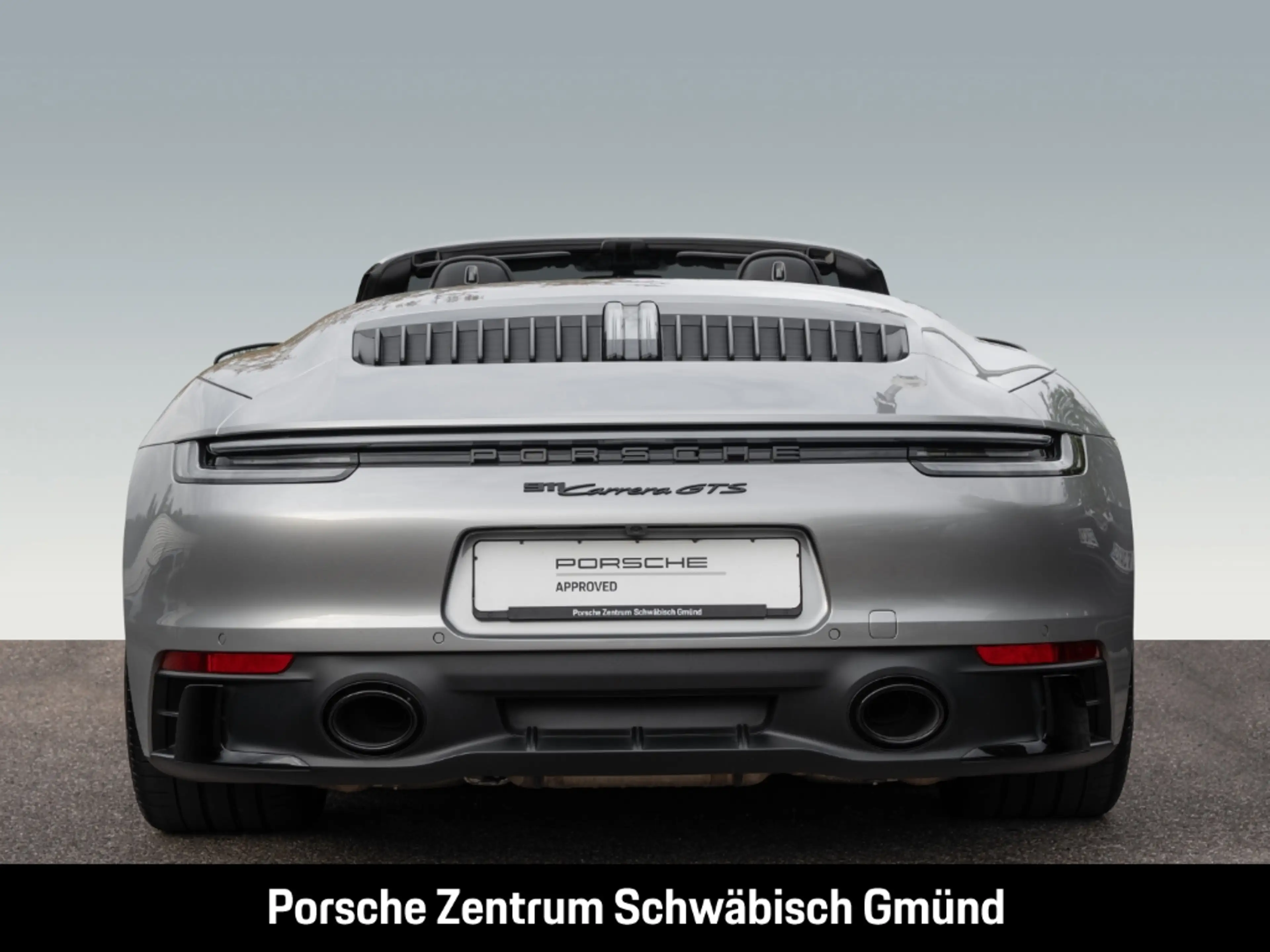 Porsche 992 911 Carrera GTS Cabrio Burmester InnoDrive — photo 13